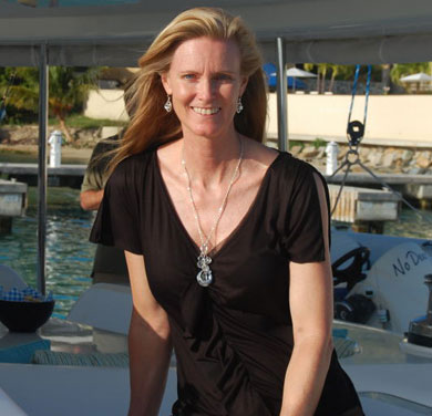 Carefree Yacht Charters Logo