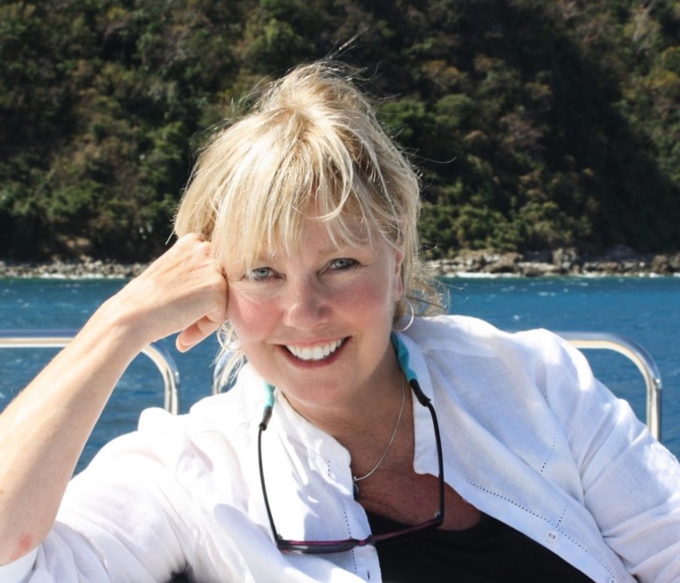 Carol Kent Yacht Charters International Logo