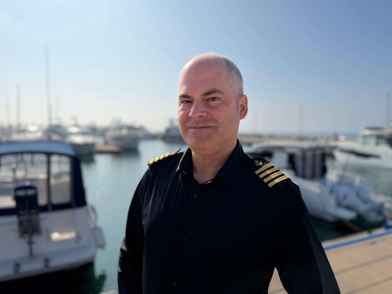 Crew Member
