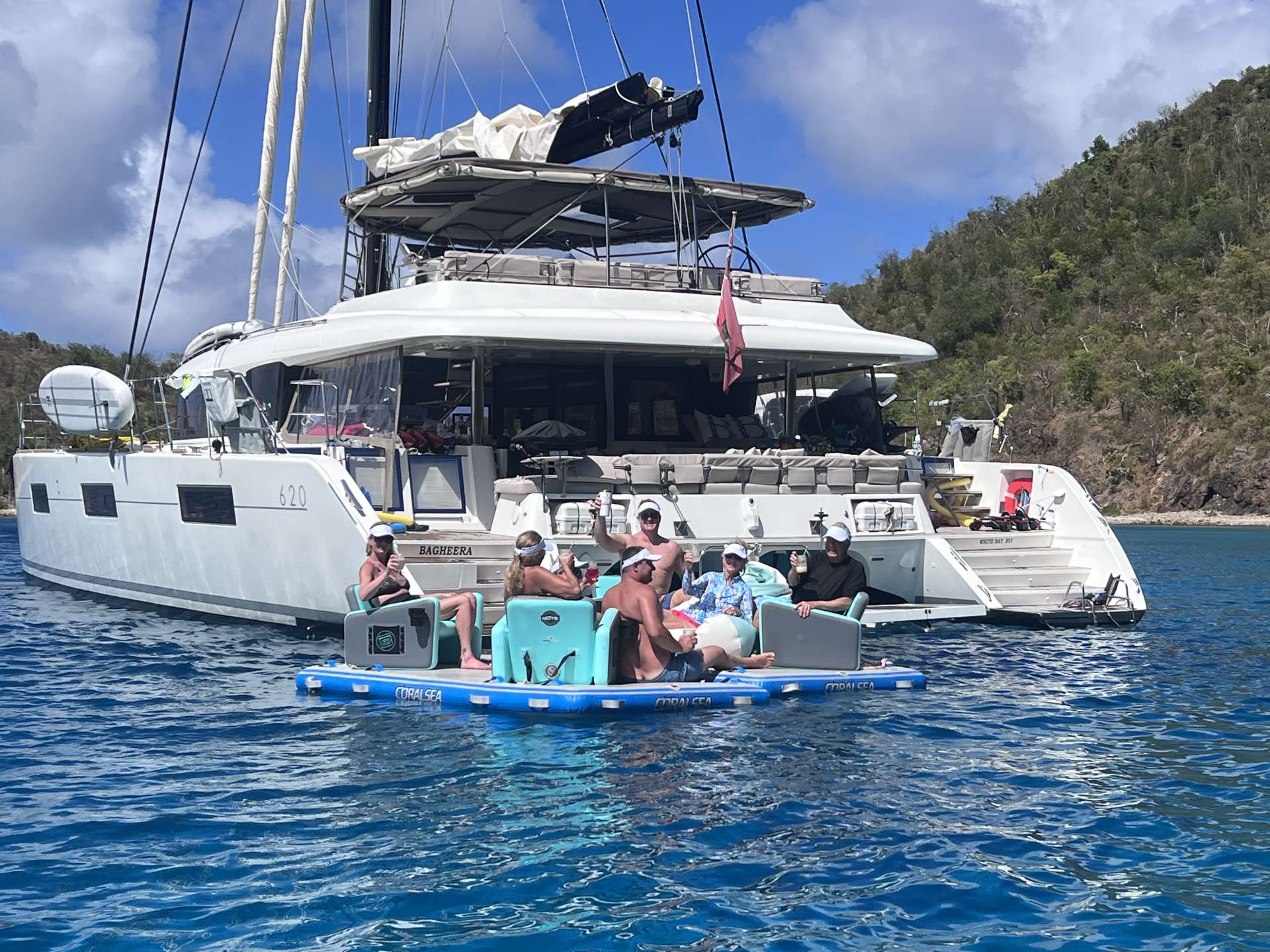 More chillin and bobbing listing to music. Cocktail ahoi