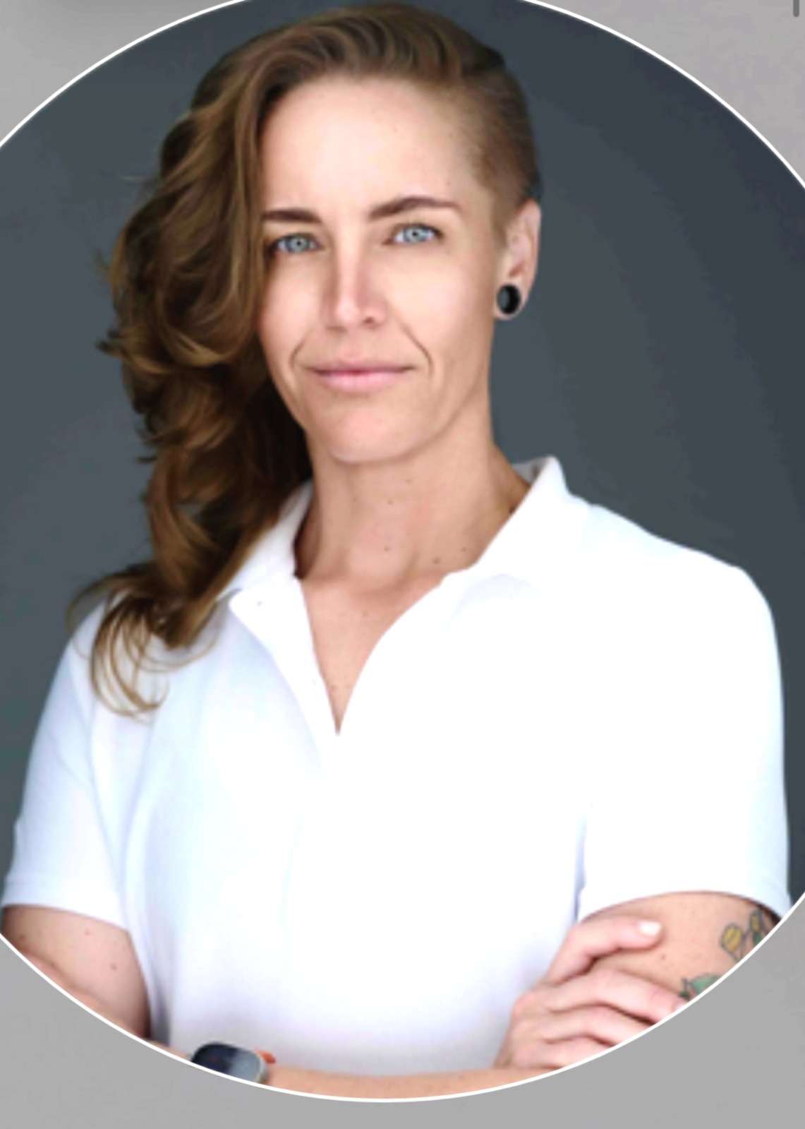 Stew/ Mate Lindsey Wells