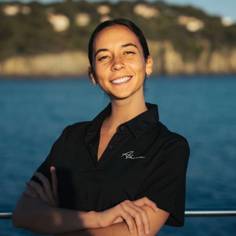 Julia Robberts, Stewardess