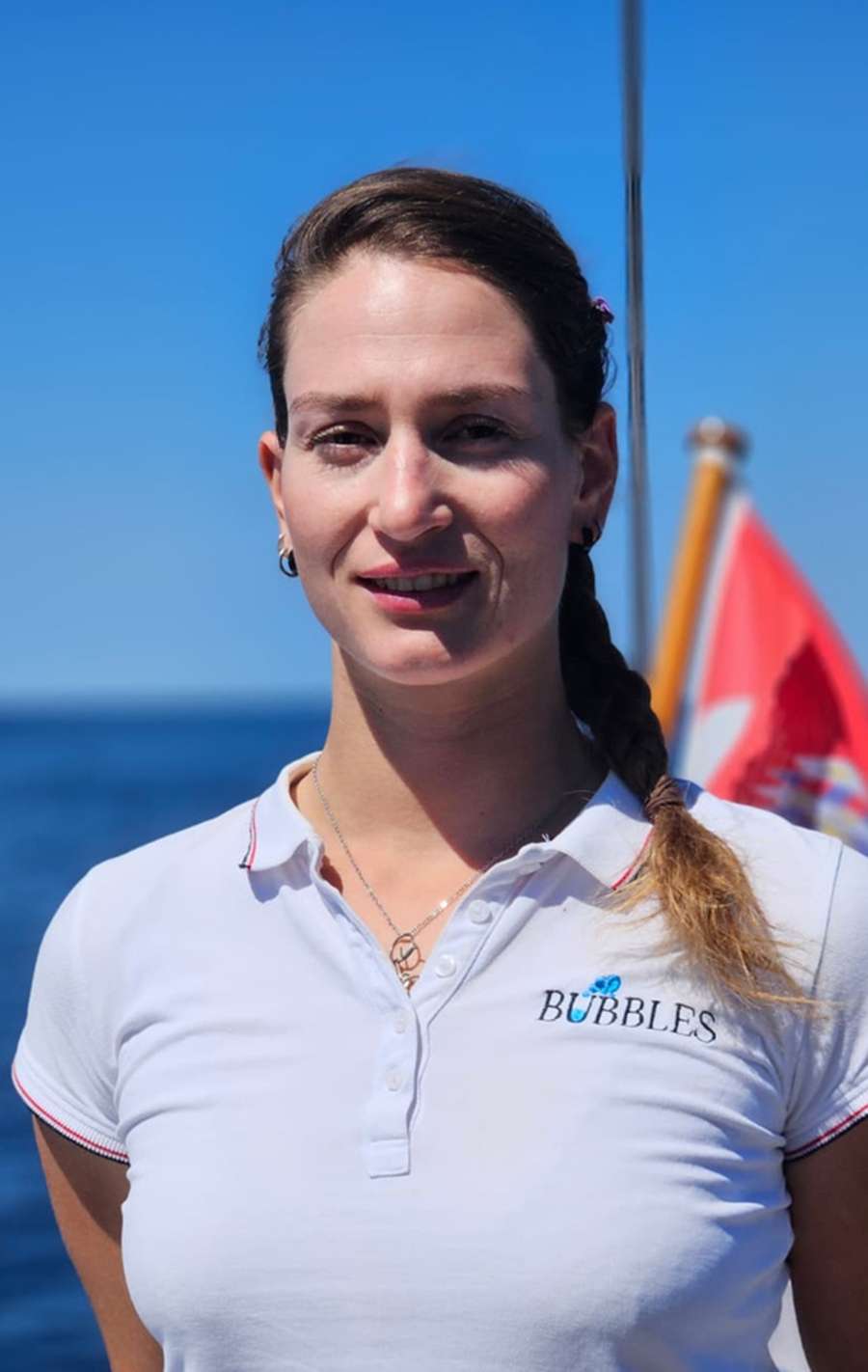 Marija Anđela, Stewardess/Cook