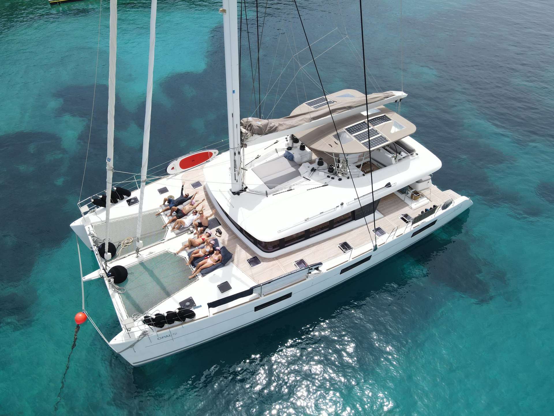 The crew of OPAL (Lagoon 620)