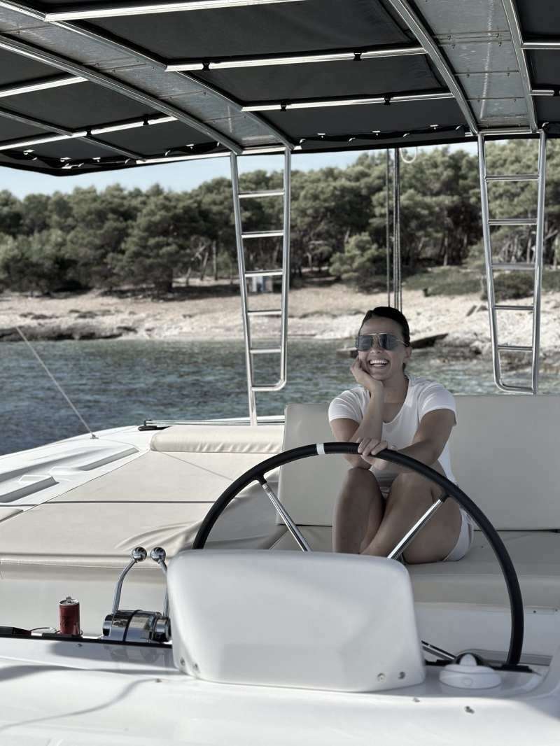 Crew Member