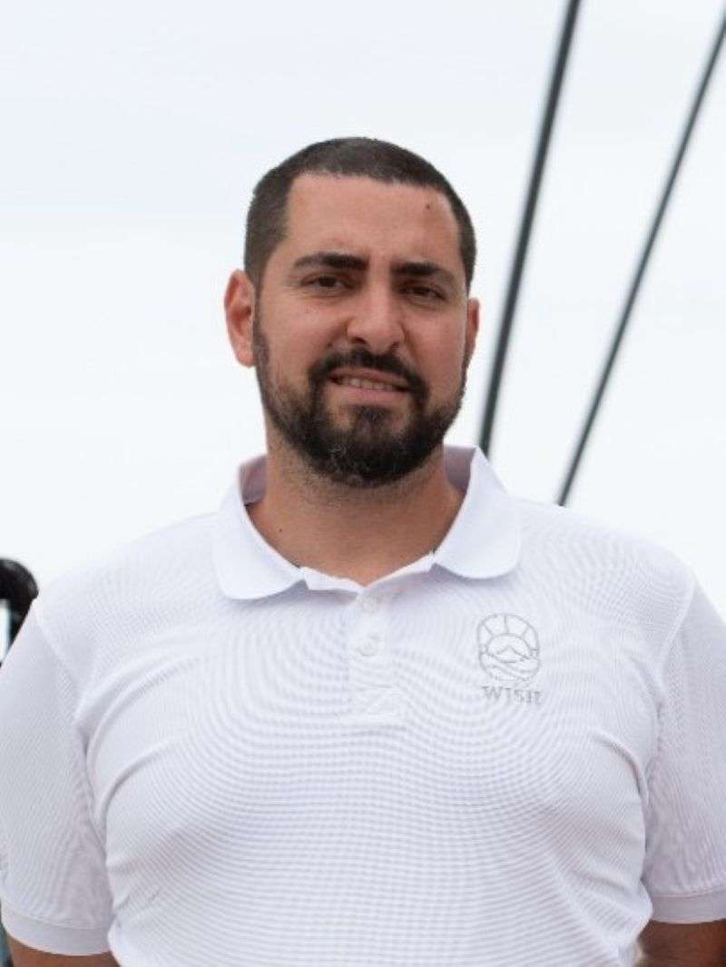 Crew Member