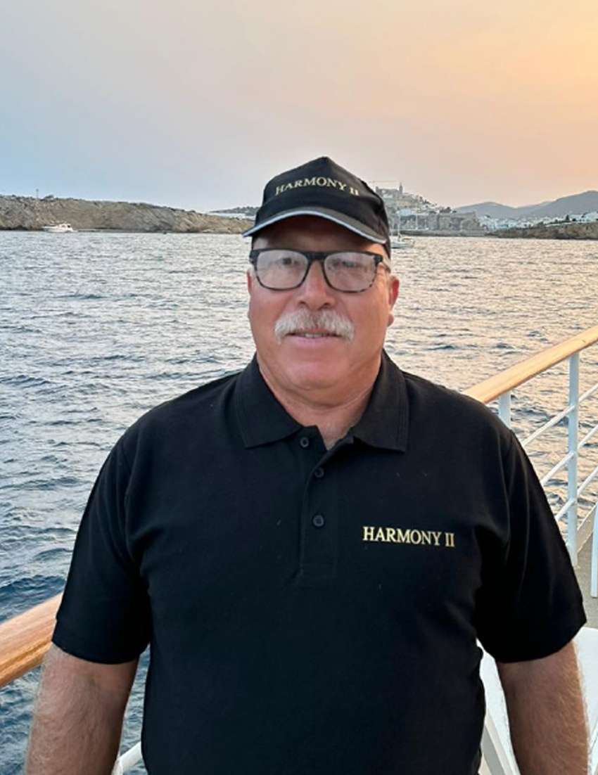 ESTÉVEZ RAMÍREZ, JUAN CARLOS, 1st Mate