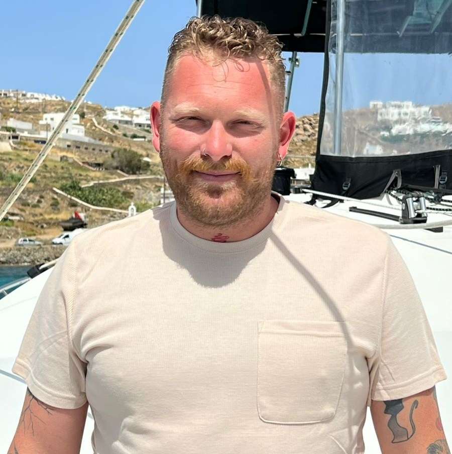 Crew Member