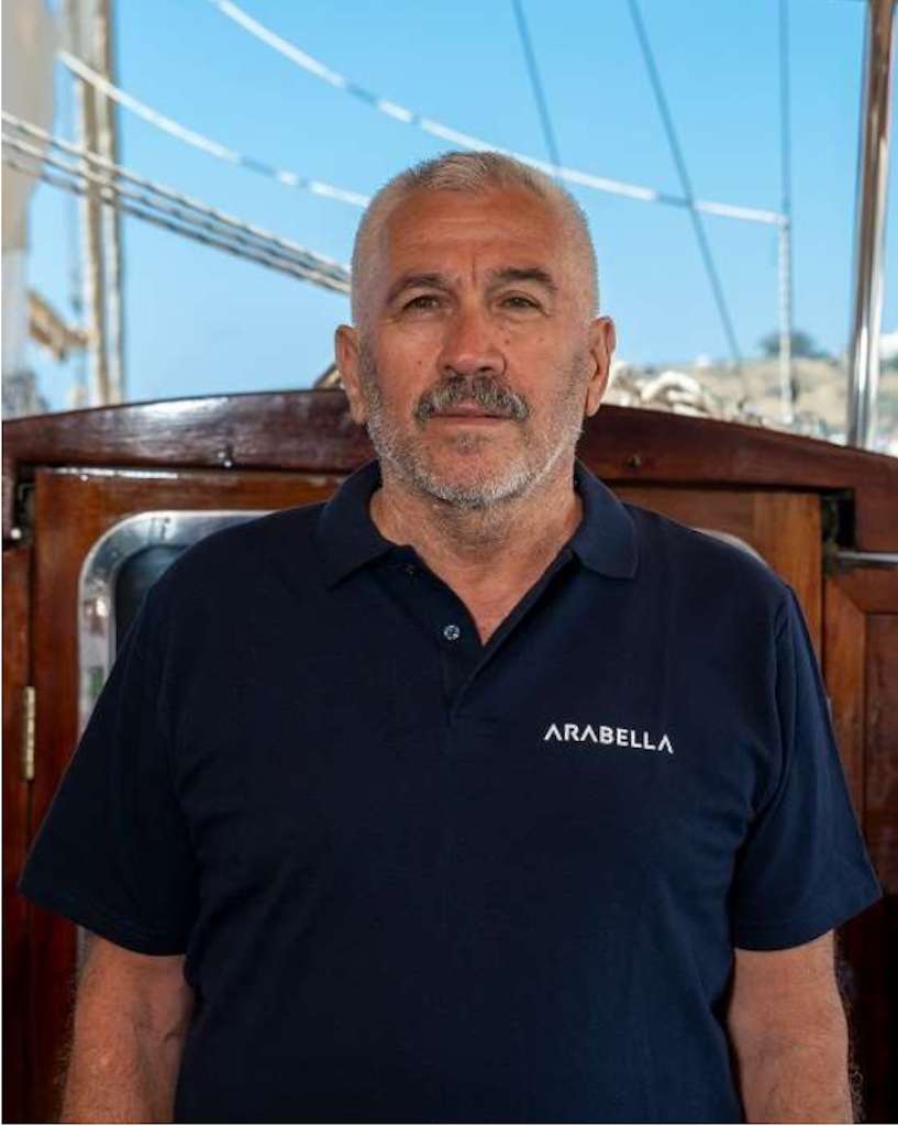 Crew Member