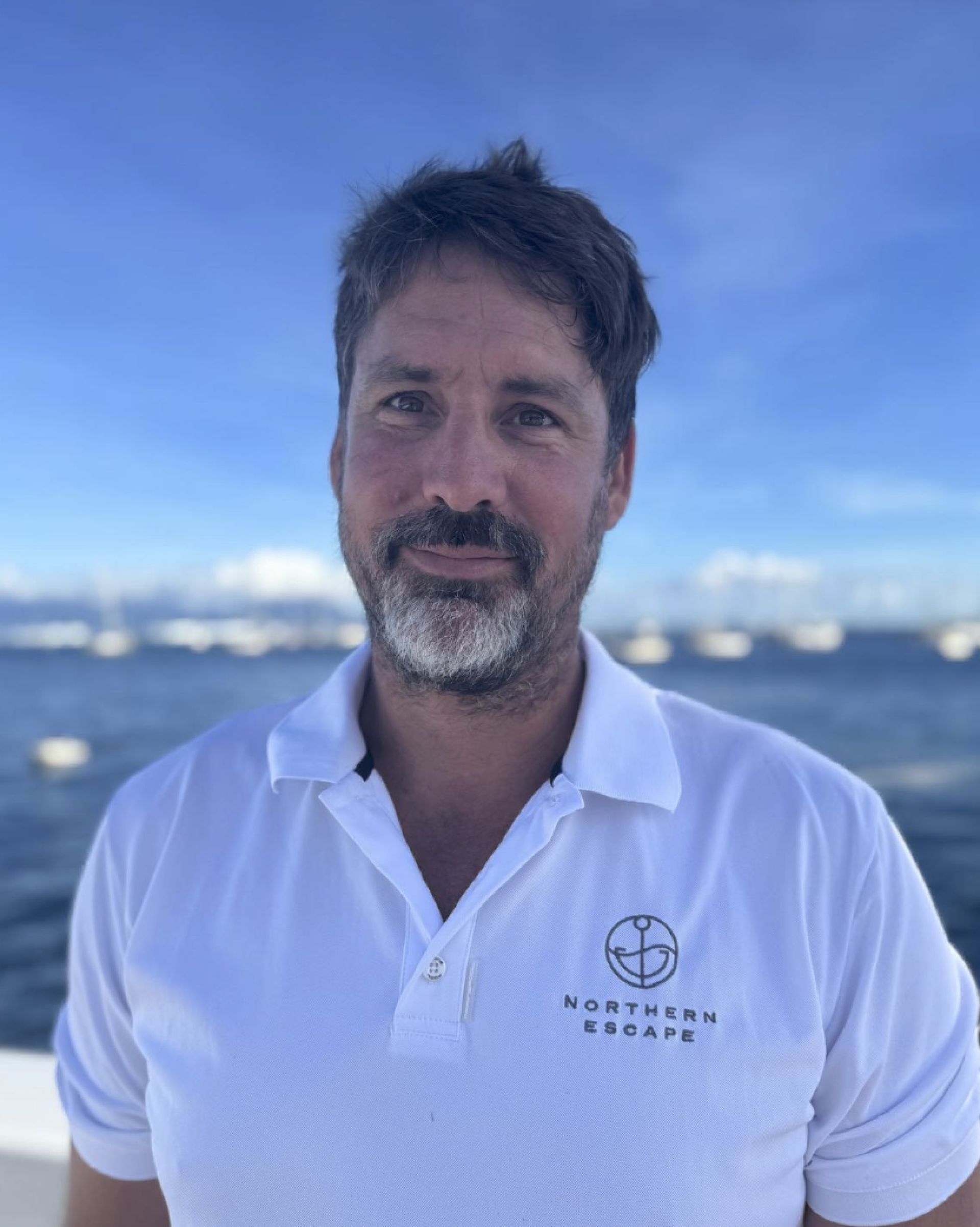 Dive Instructor/Deckhand Nic Holmes