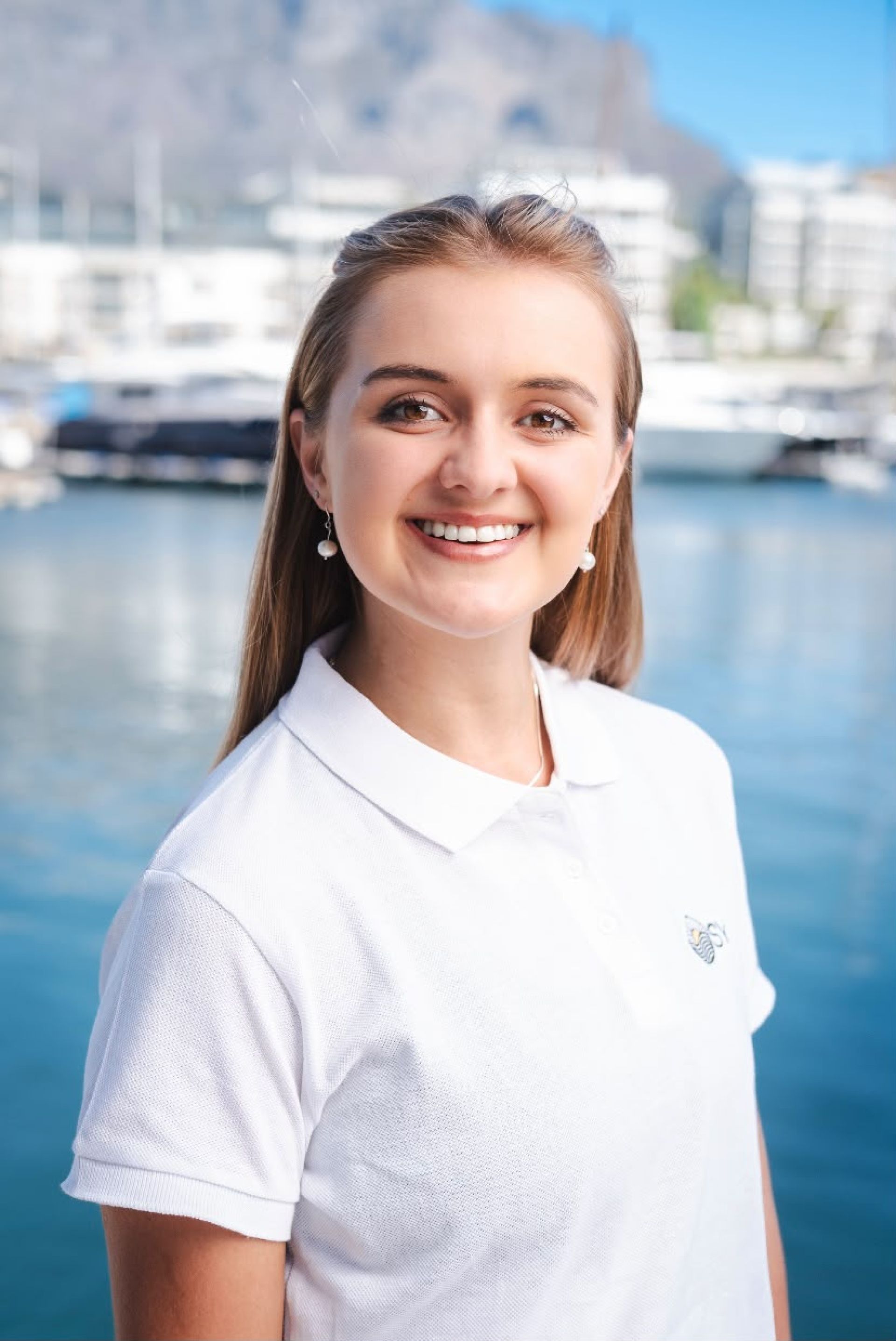 Stewardess Tiana Brink