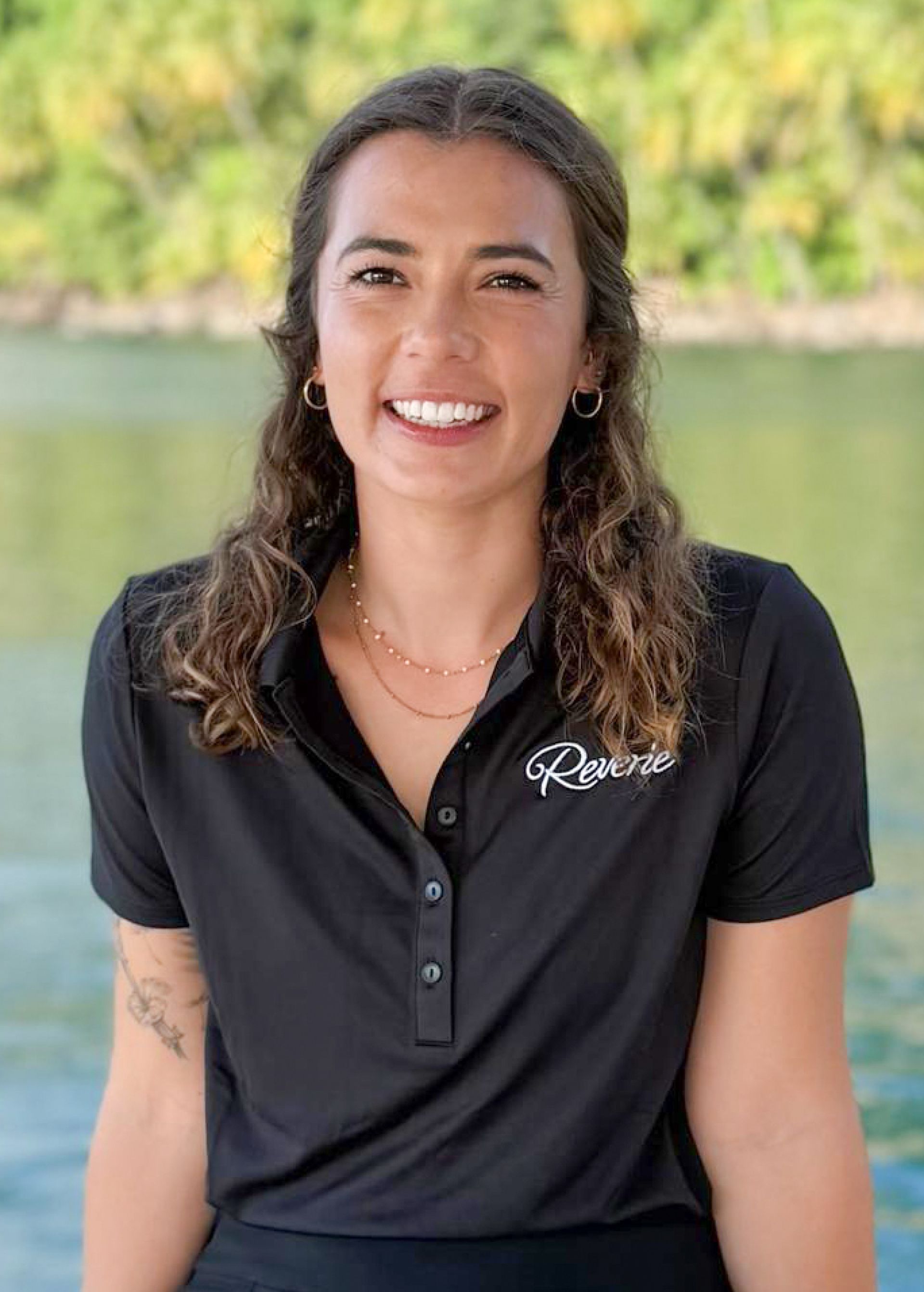 Stewardess Robyn De Witt