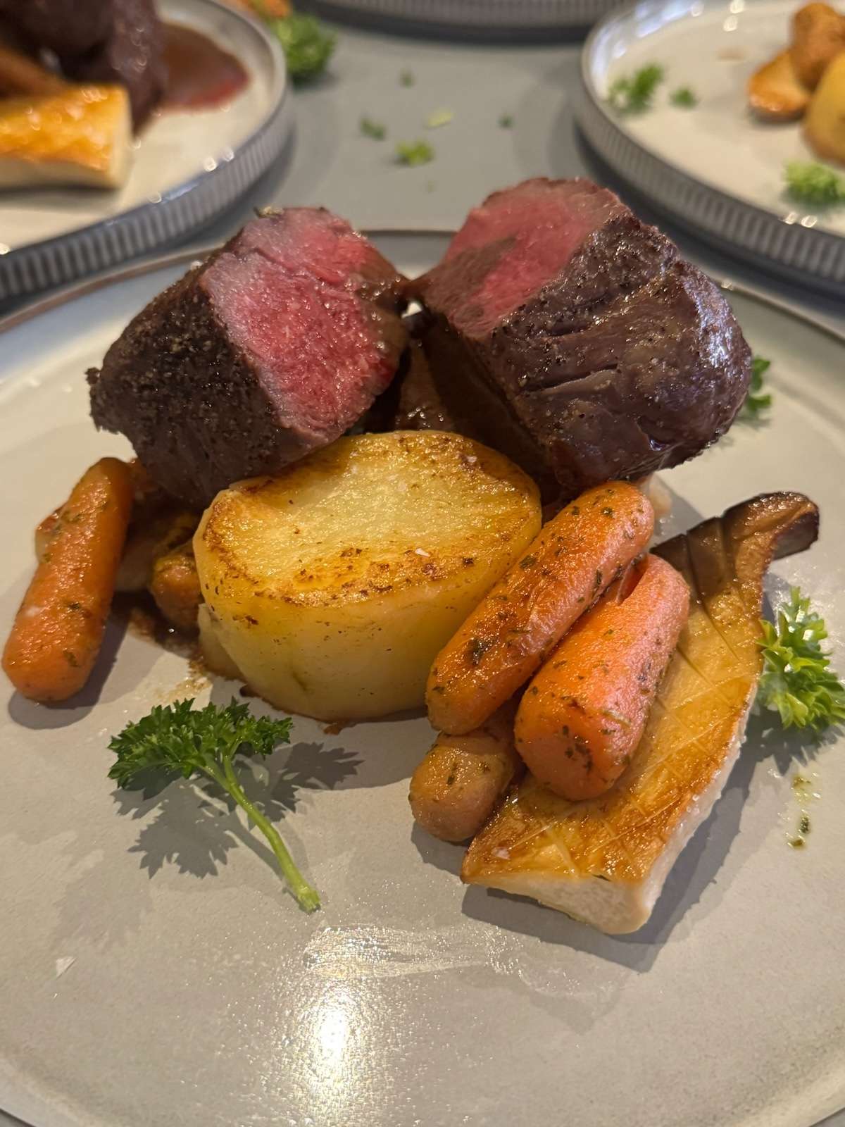 BLUE EYES - menu