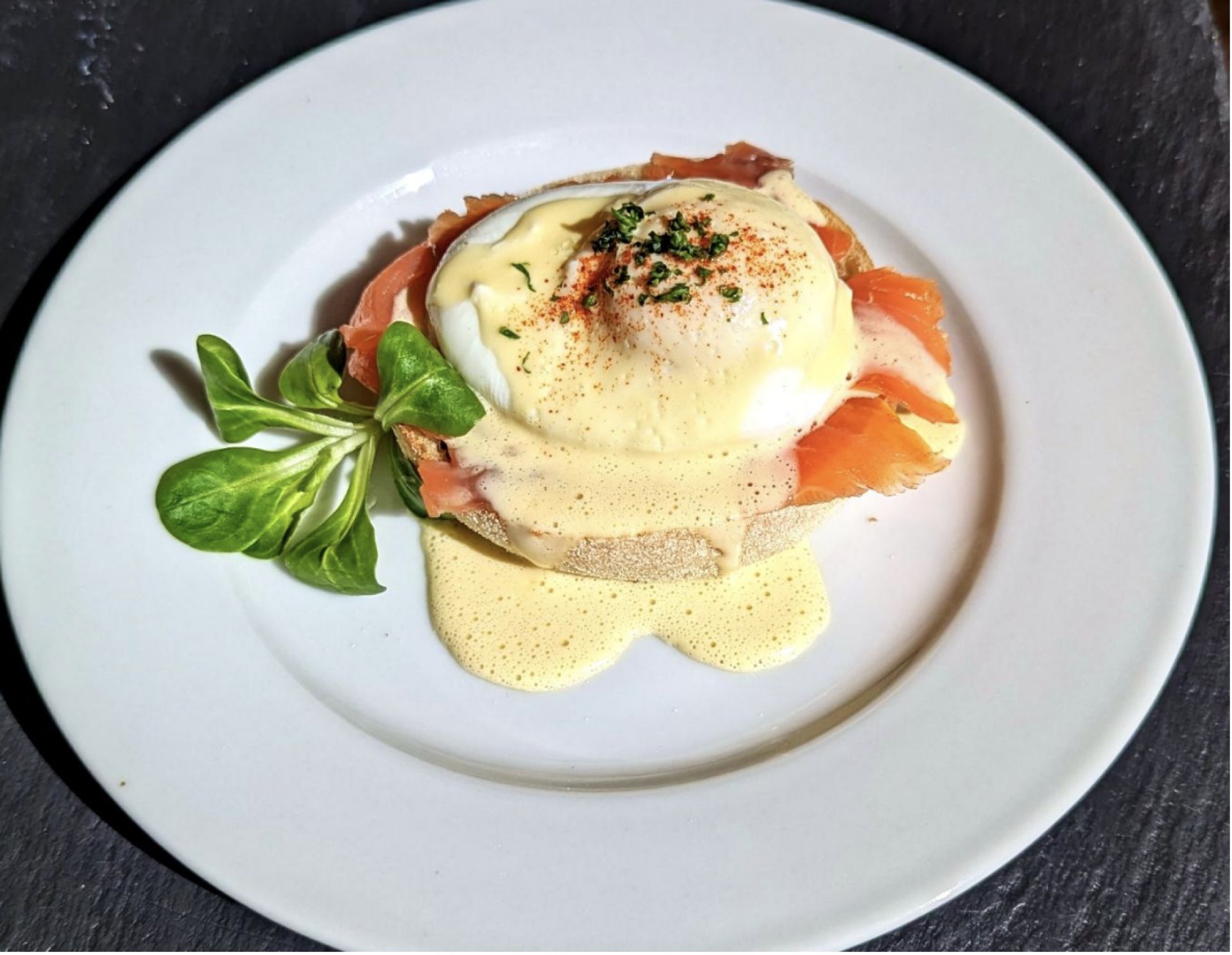 Eggs Benedict