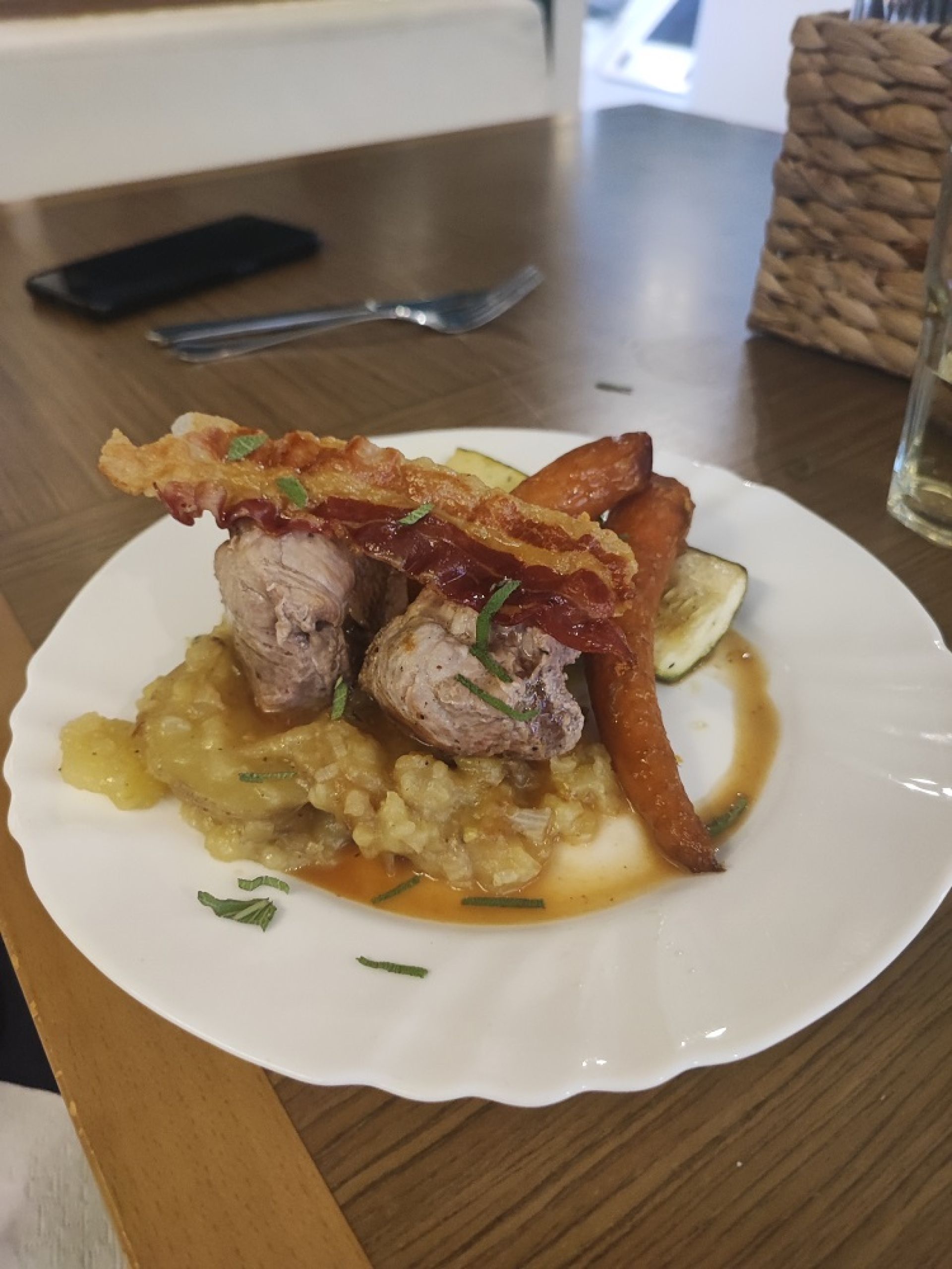 Main Course Features
