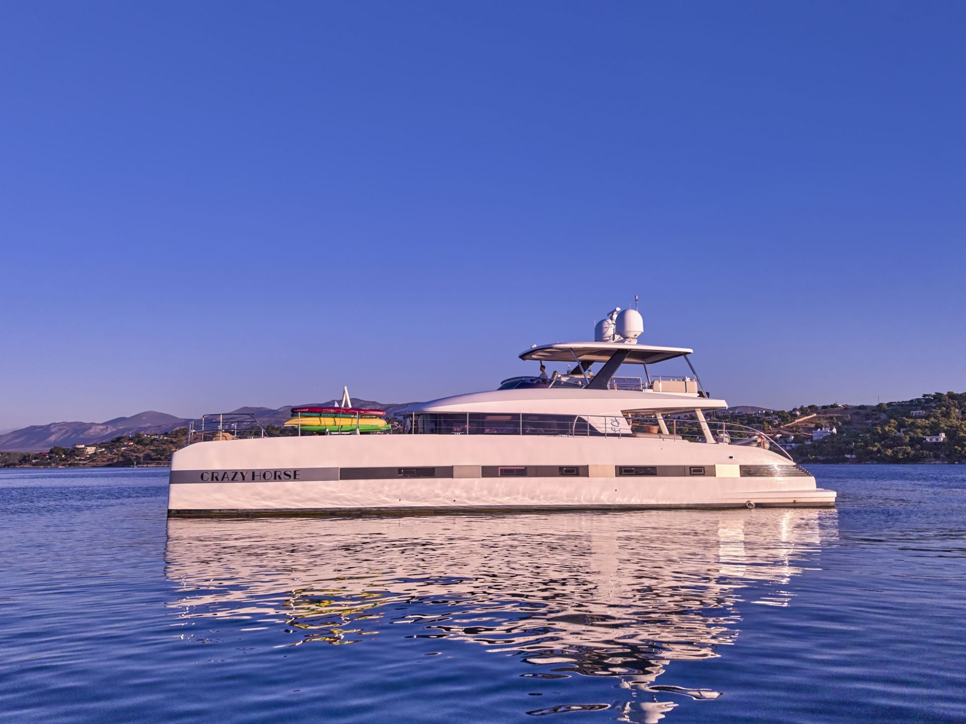 CRAZY HORSE charter catamaran