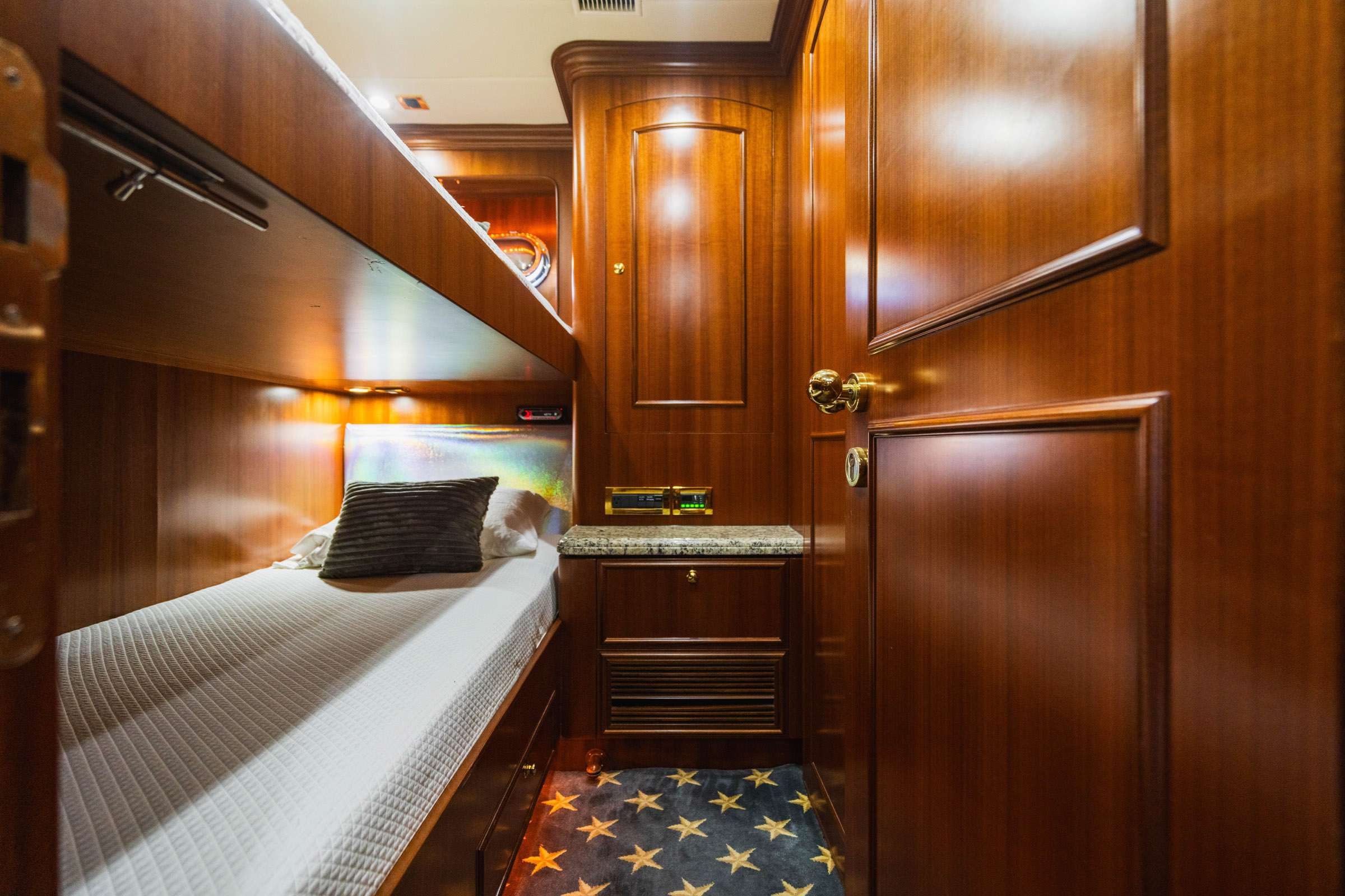 Yacht Photo