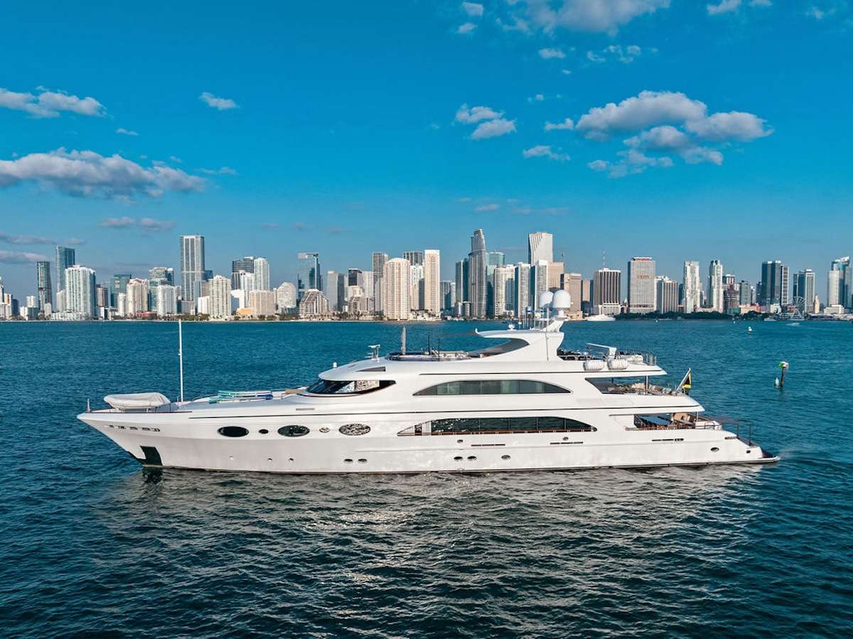 Yacht Photo