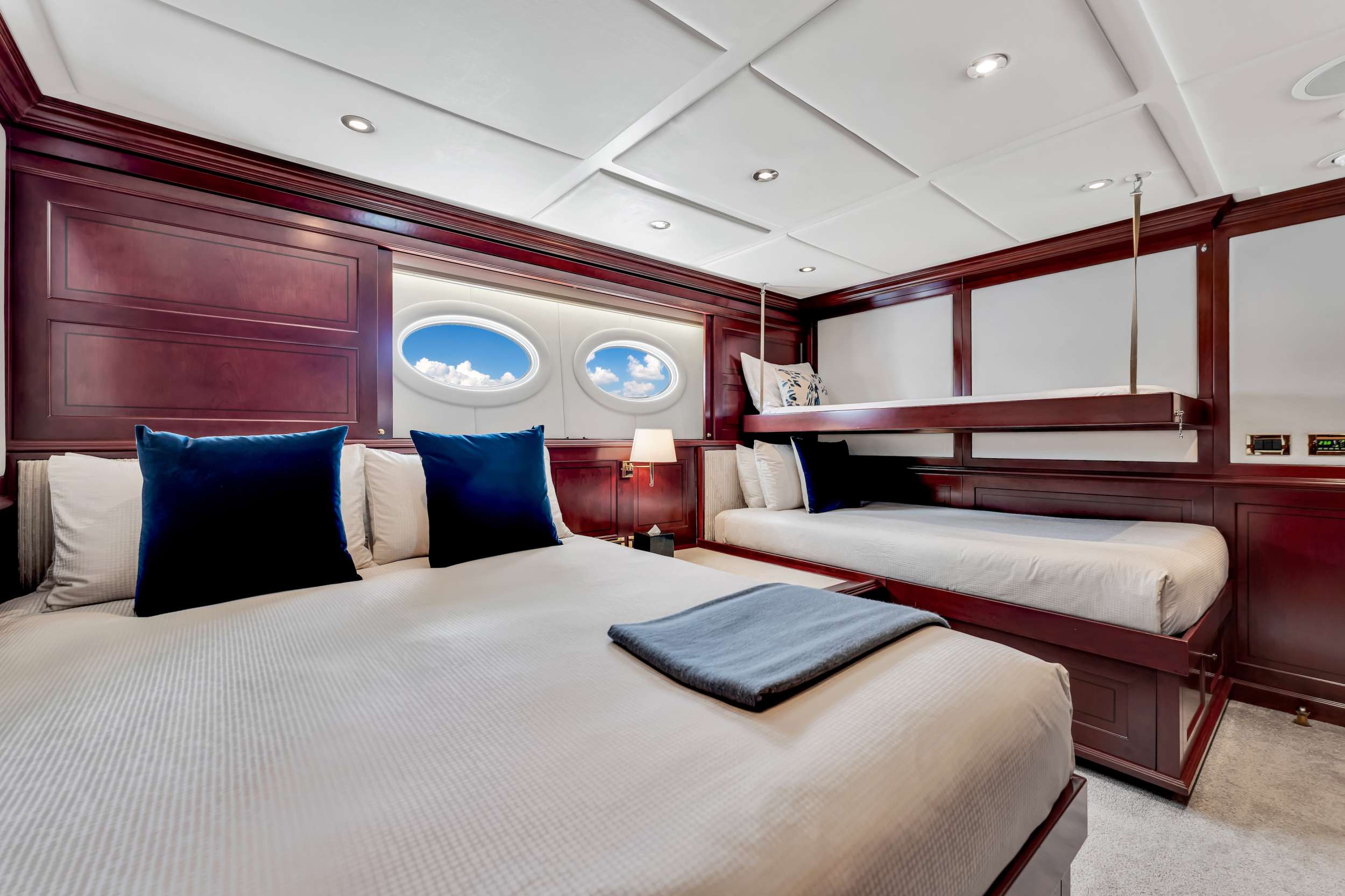 Yacht Photo