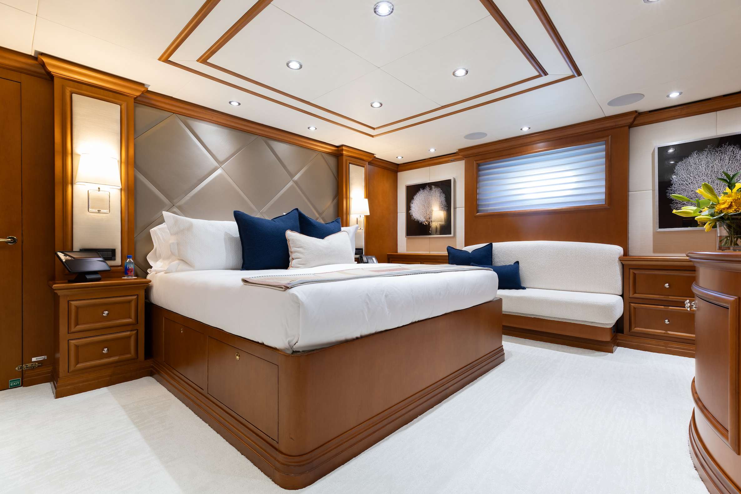 Yacht Photo