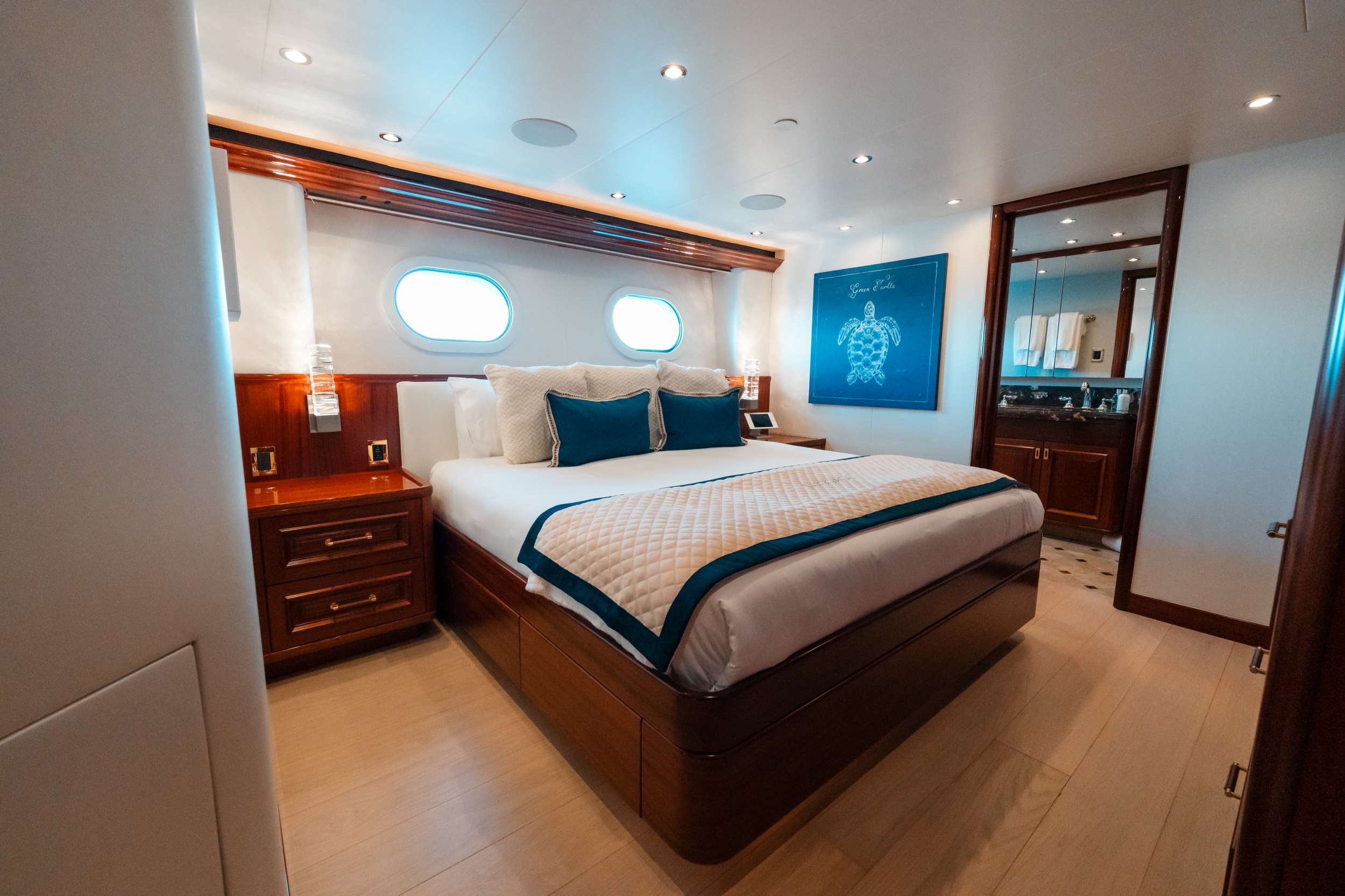 Yacht Image