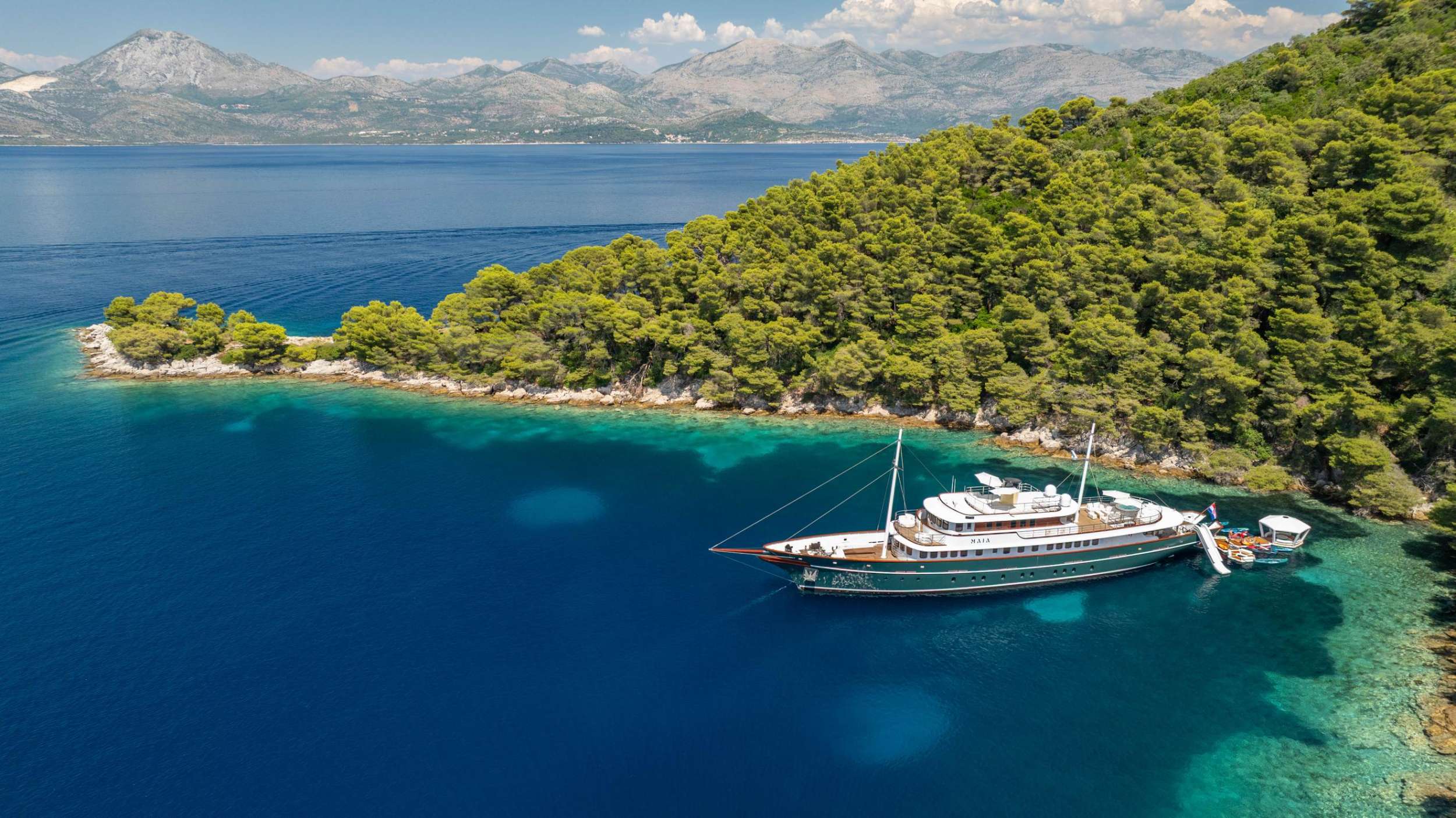 Yacht Photo