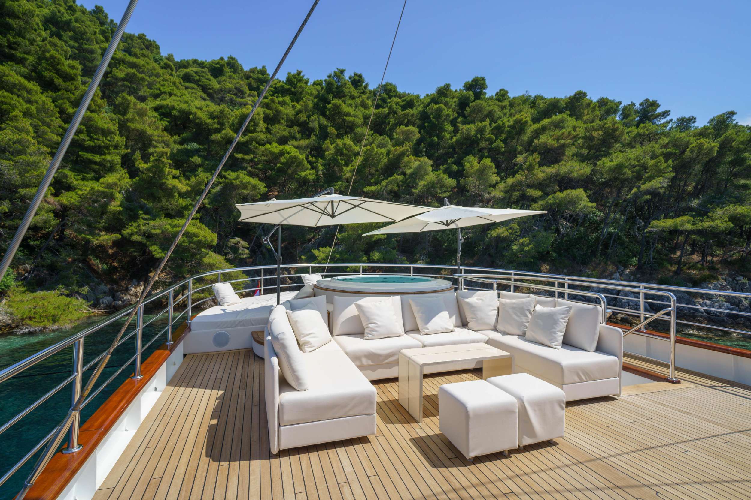 Yacht Photo