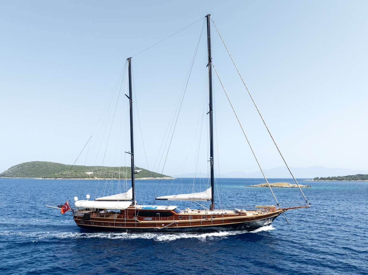 Yacht Photo