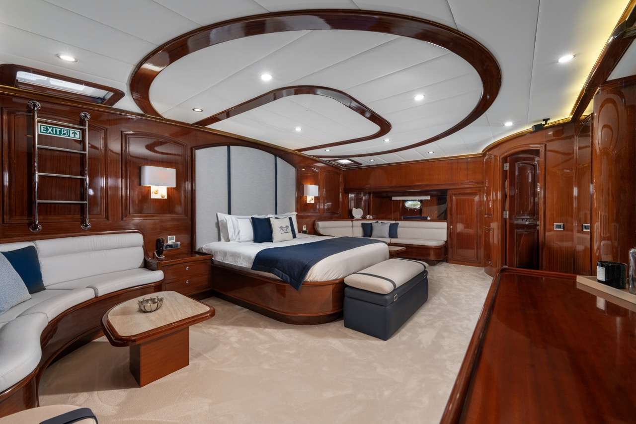 Yacht Photo