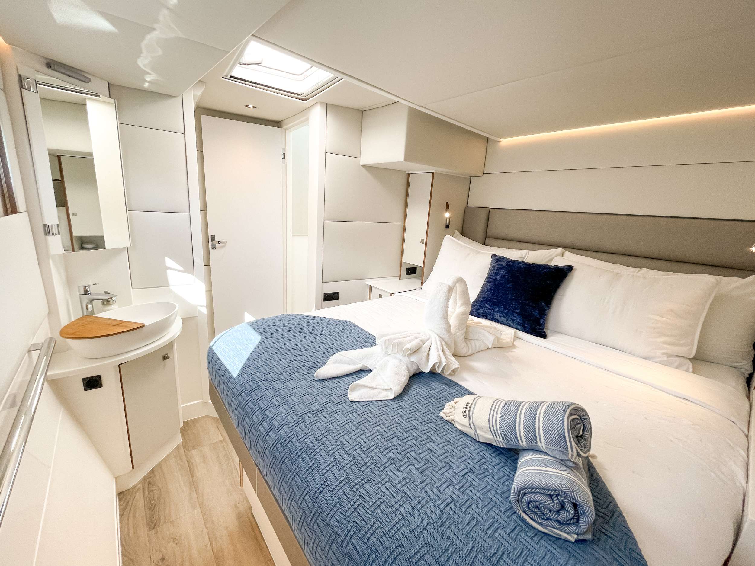 Yacht Photo