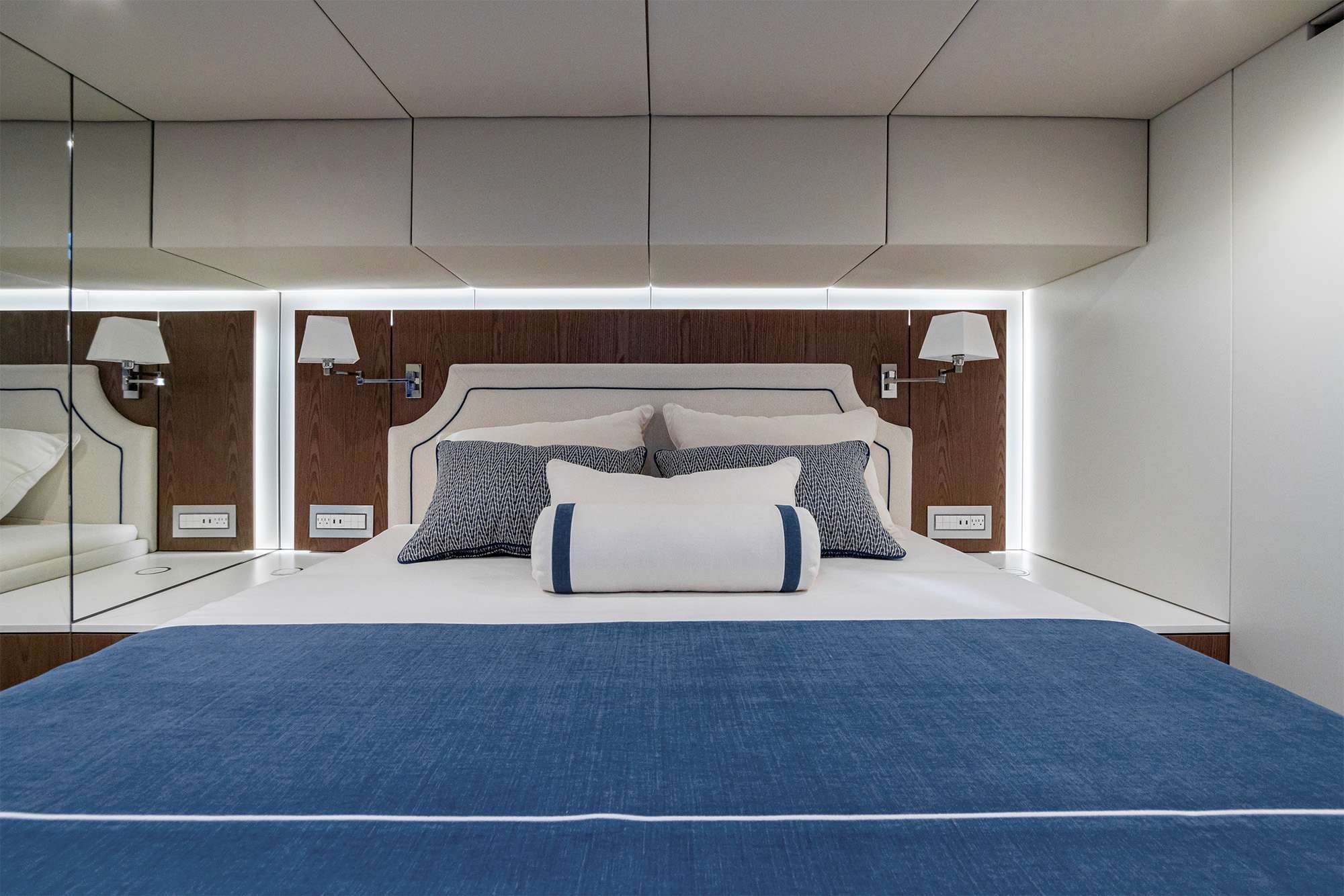 Yacht Photo