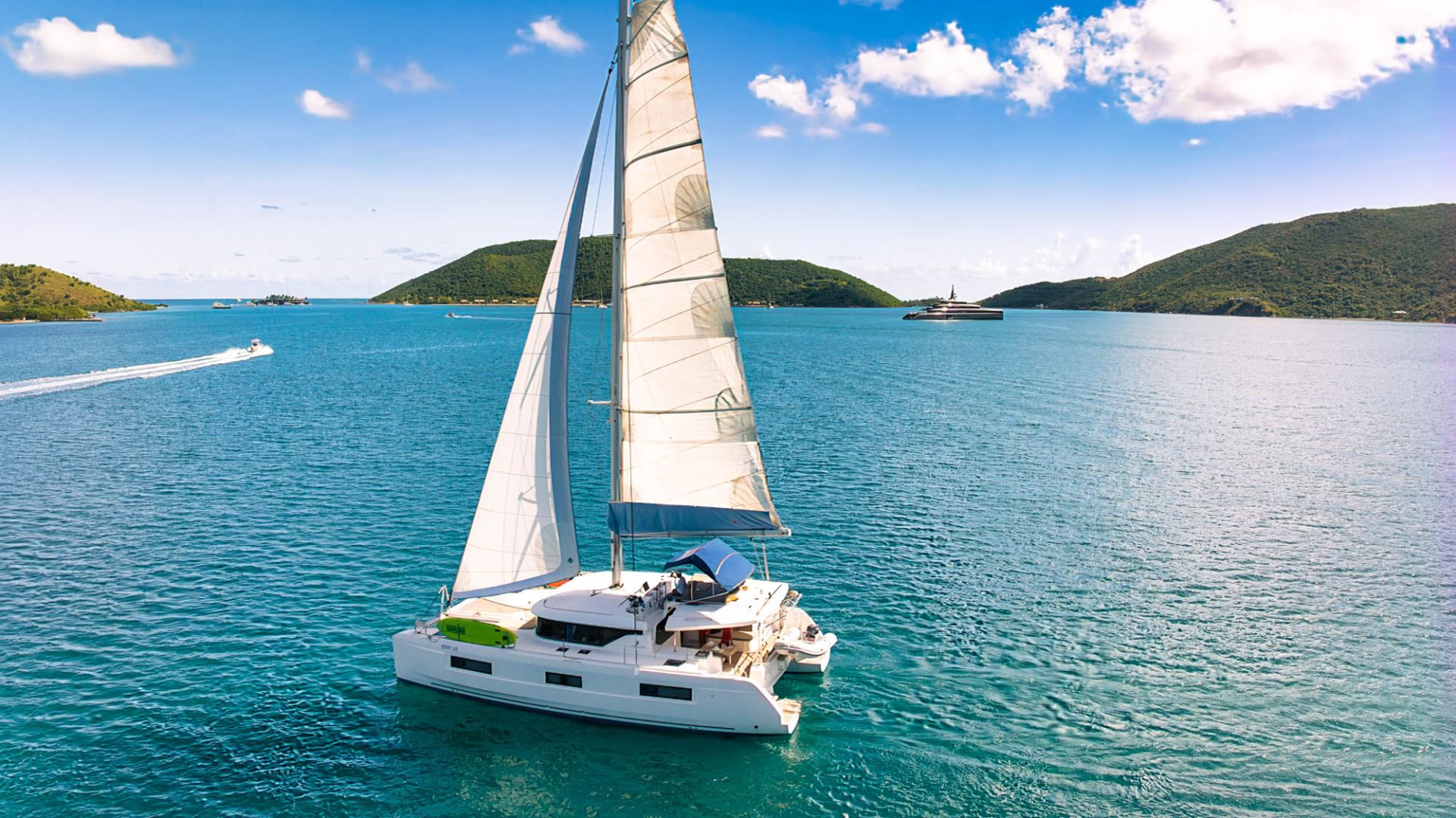 KERRY LEE charter catamaran