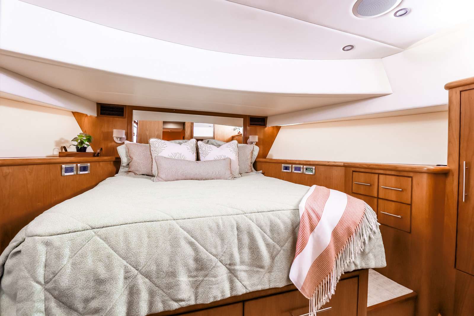 Yacht Photo