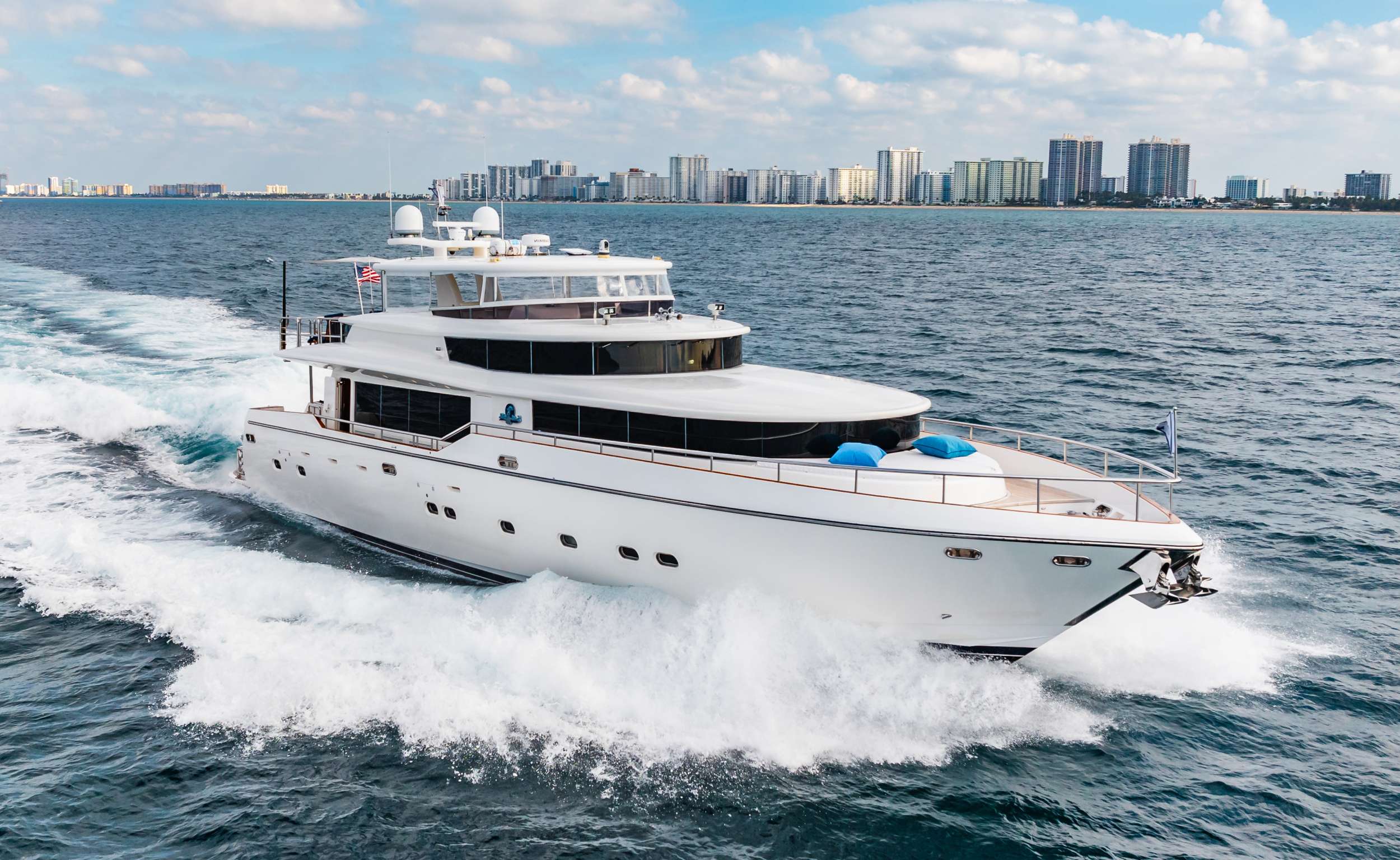 Yacht Photo