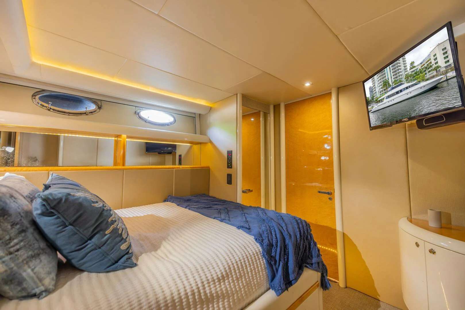 Yacht Photo