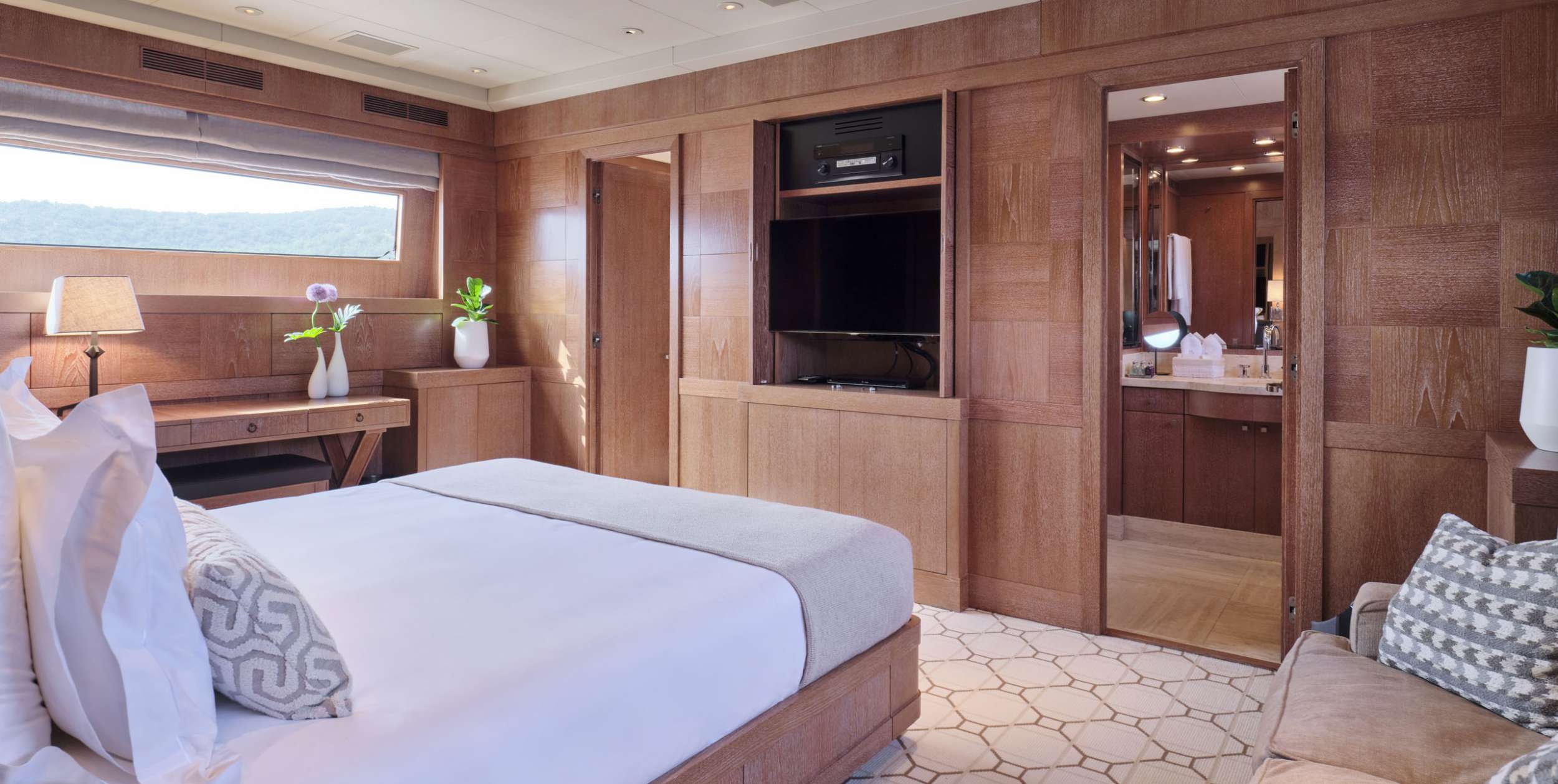 Yacht Photo