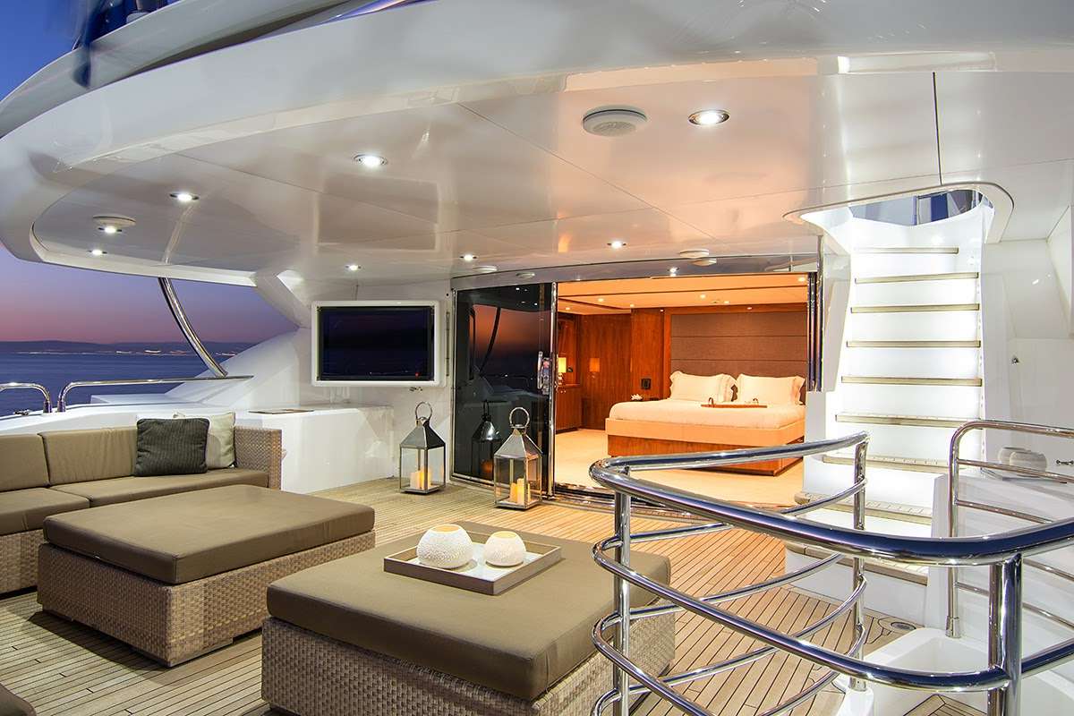 Yacht Photo