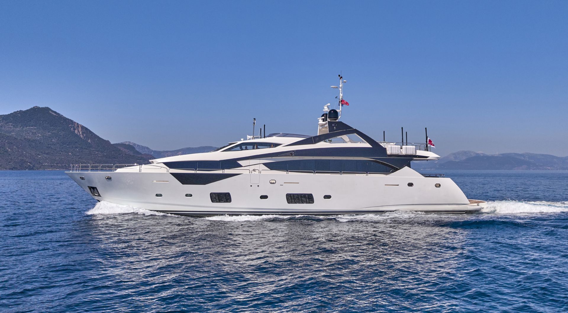 Yacht Photo