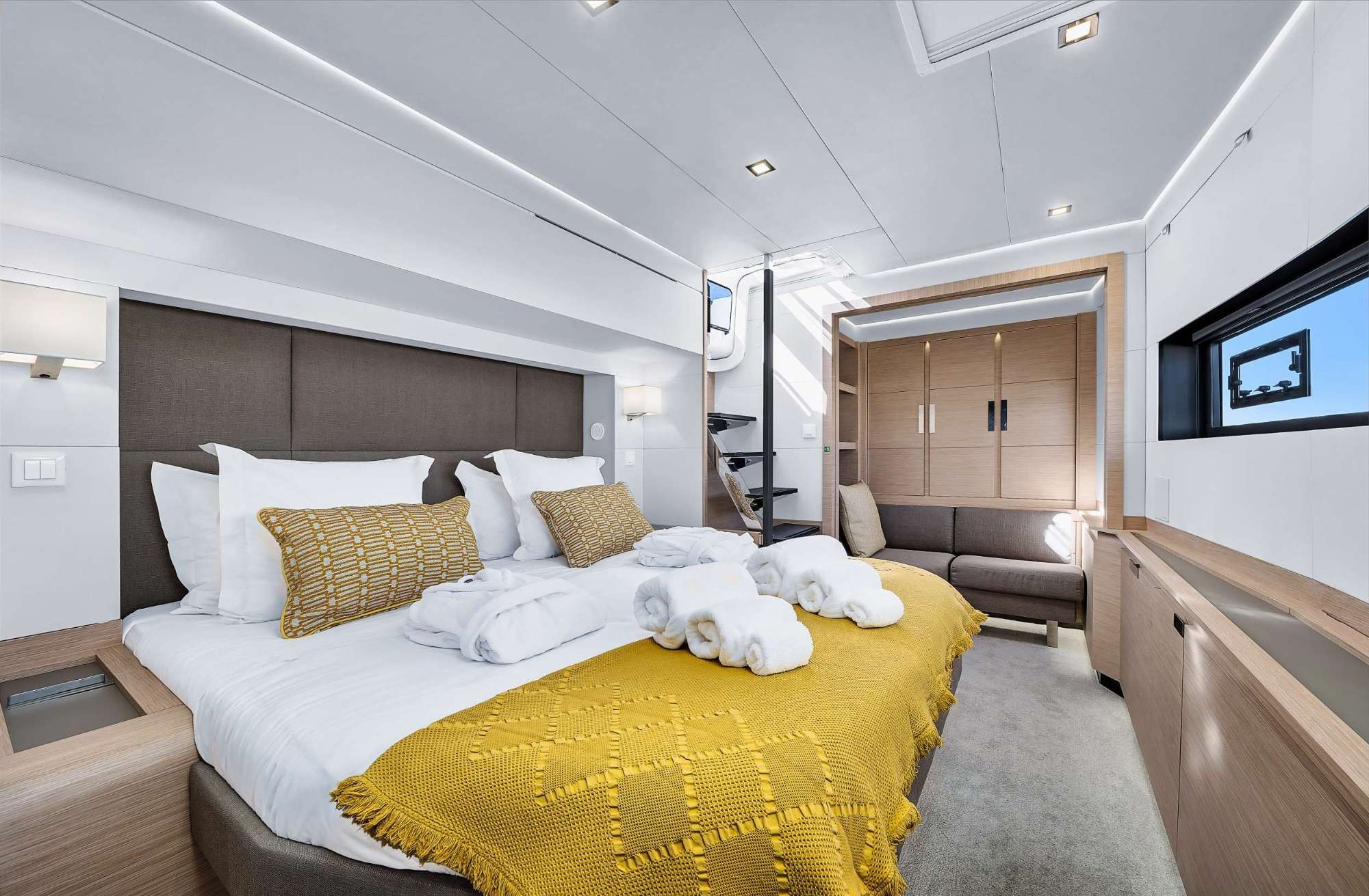 Yacht Photo