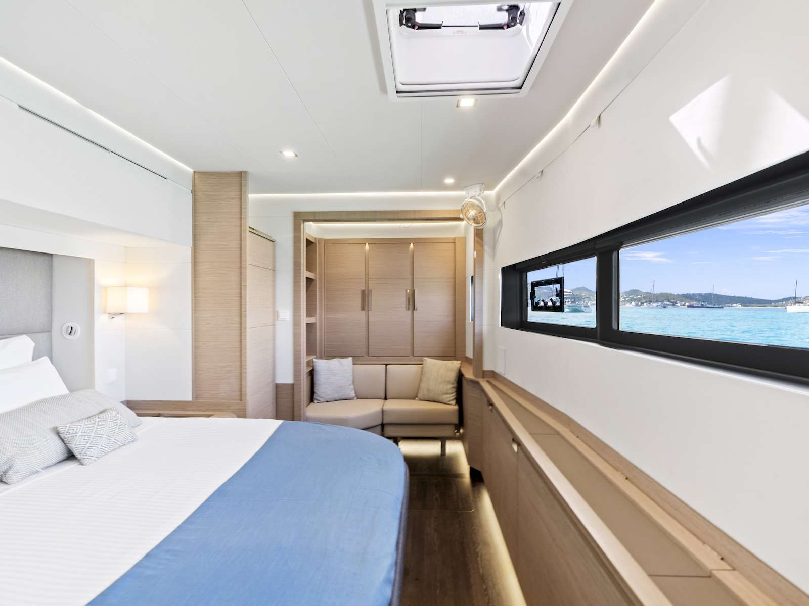 Yacht Photo