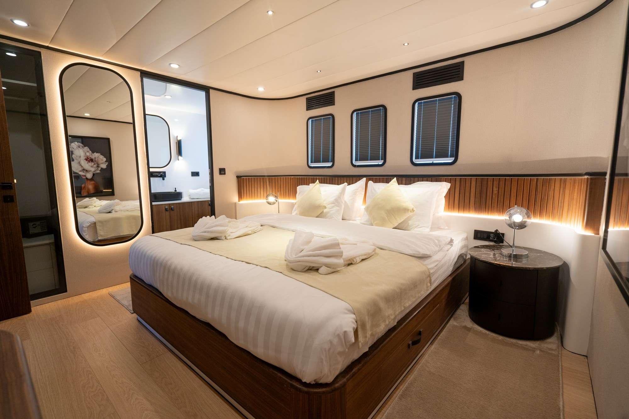 Yacht Photo