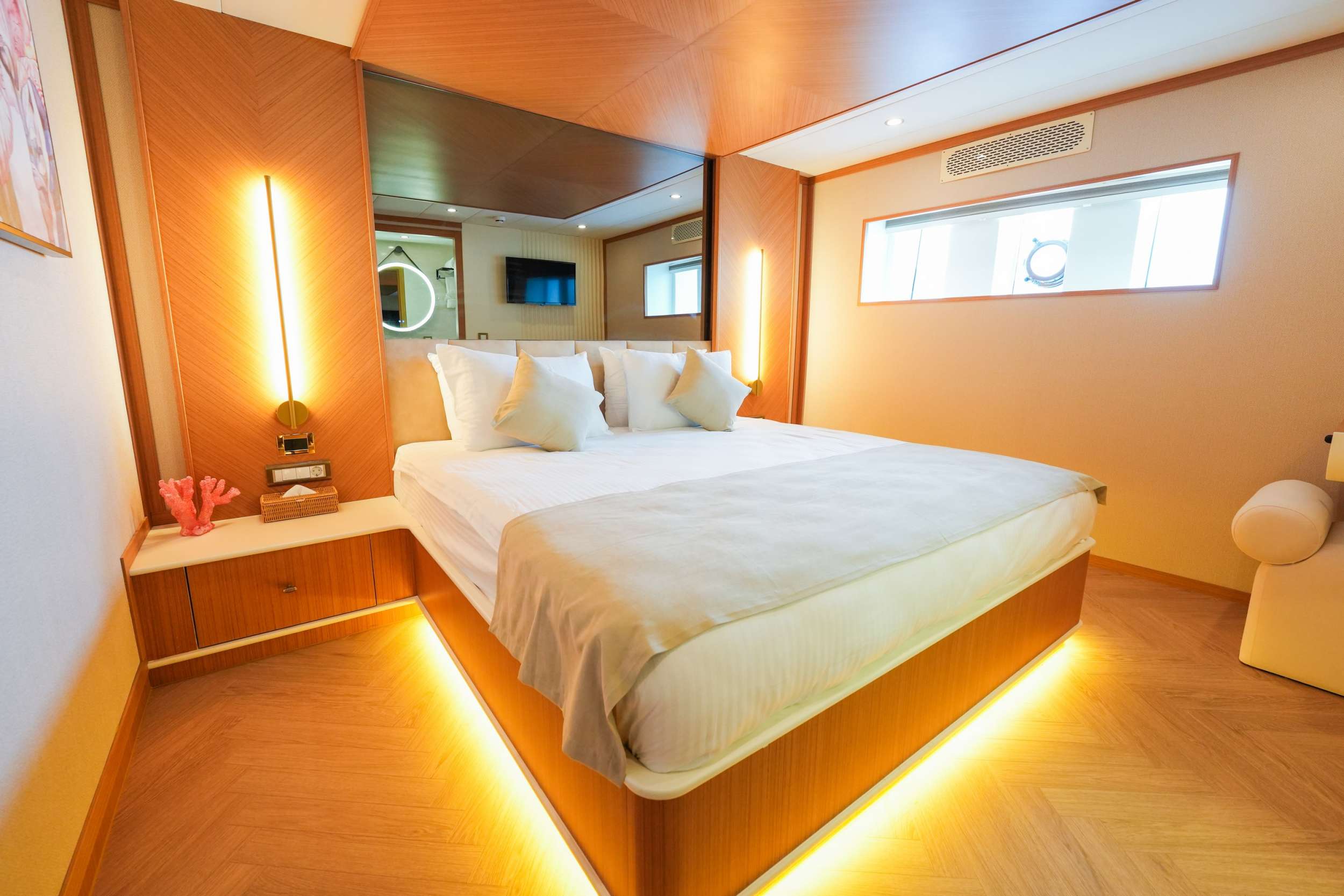 Yacht Photo