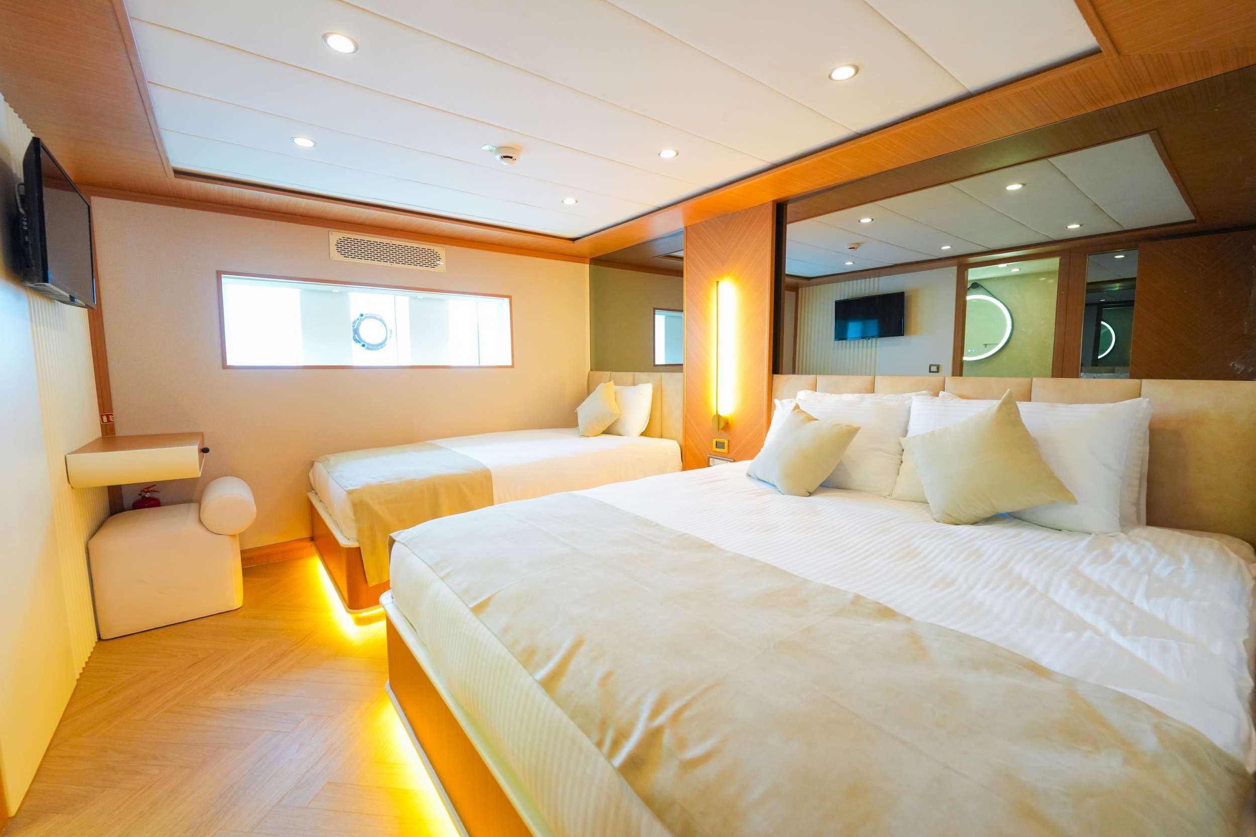 Yacht Photo