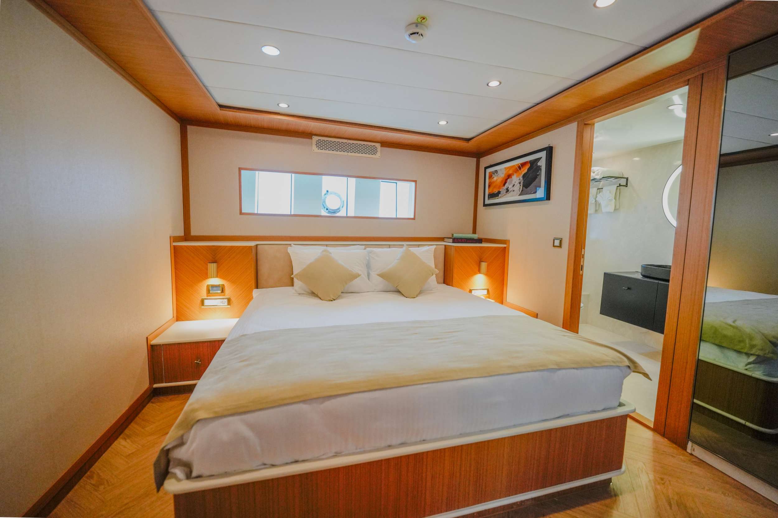 Yacht Photo