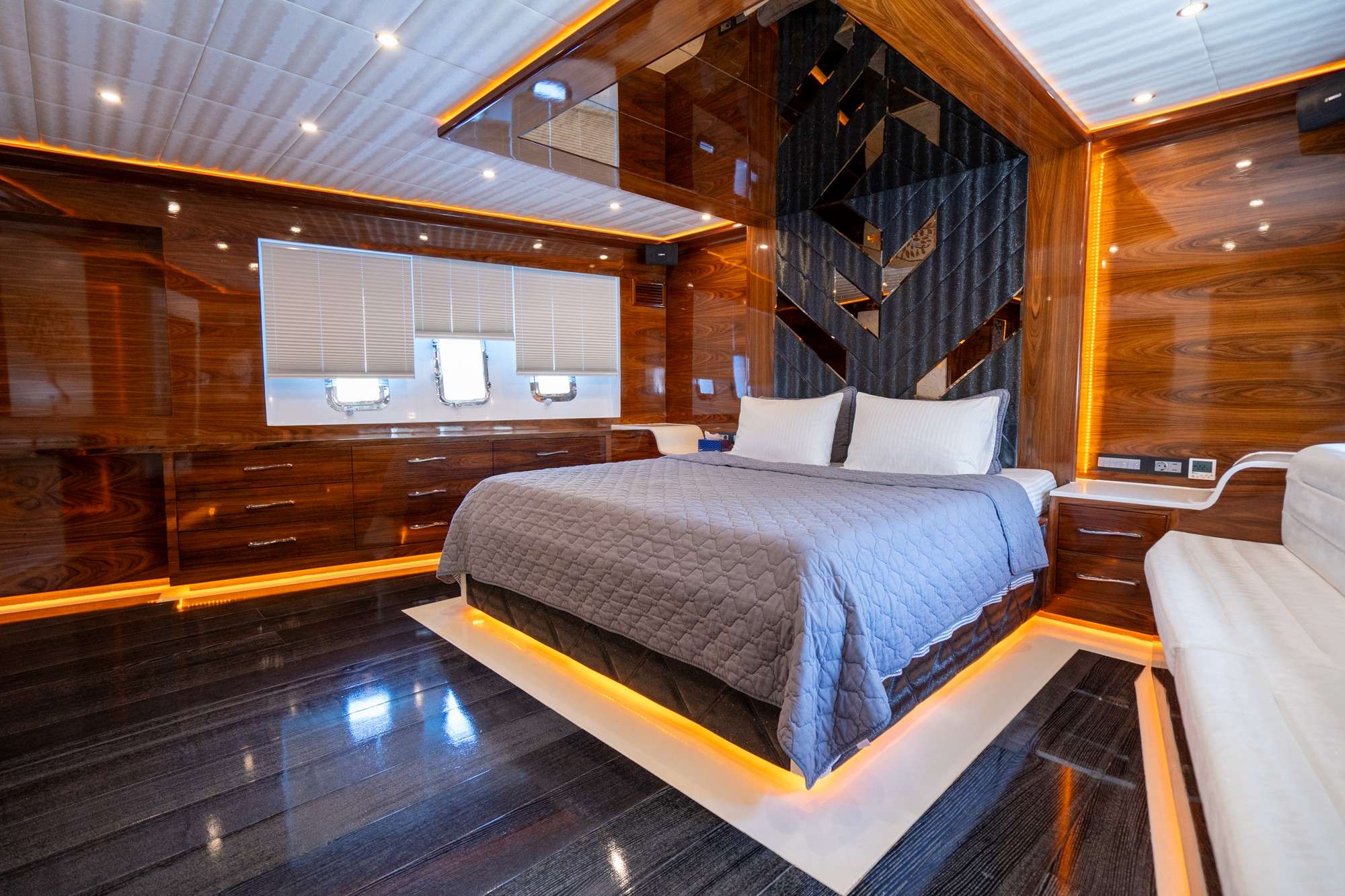 Yacht Photo