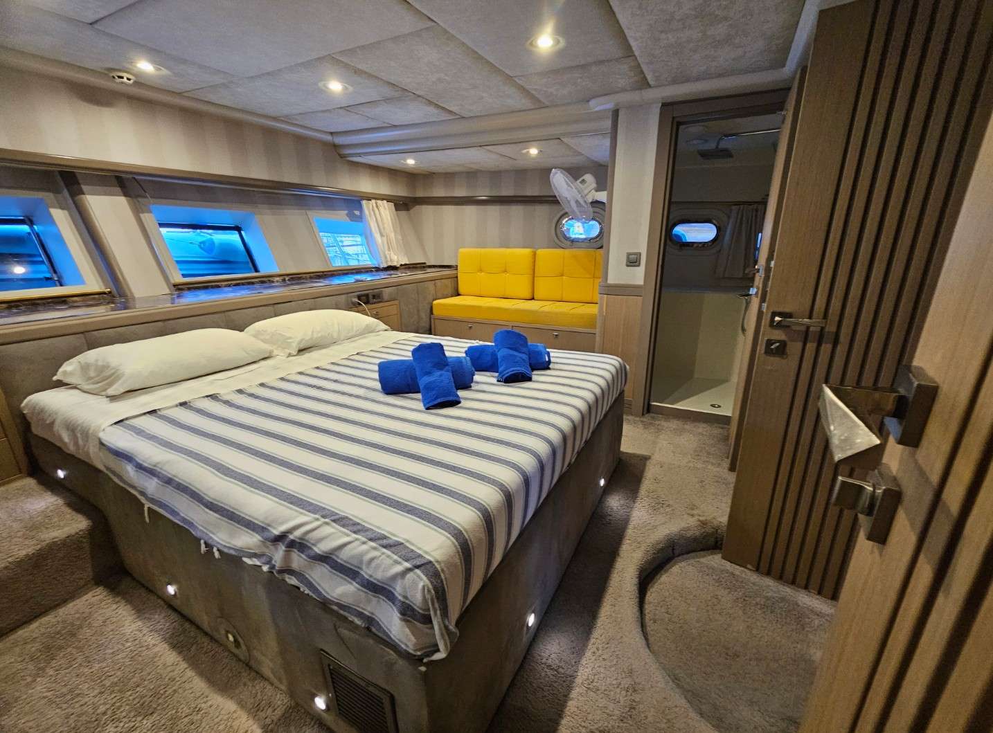 Yacht Photo
