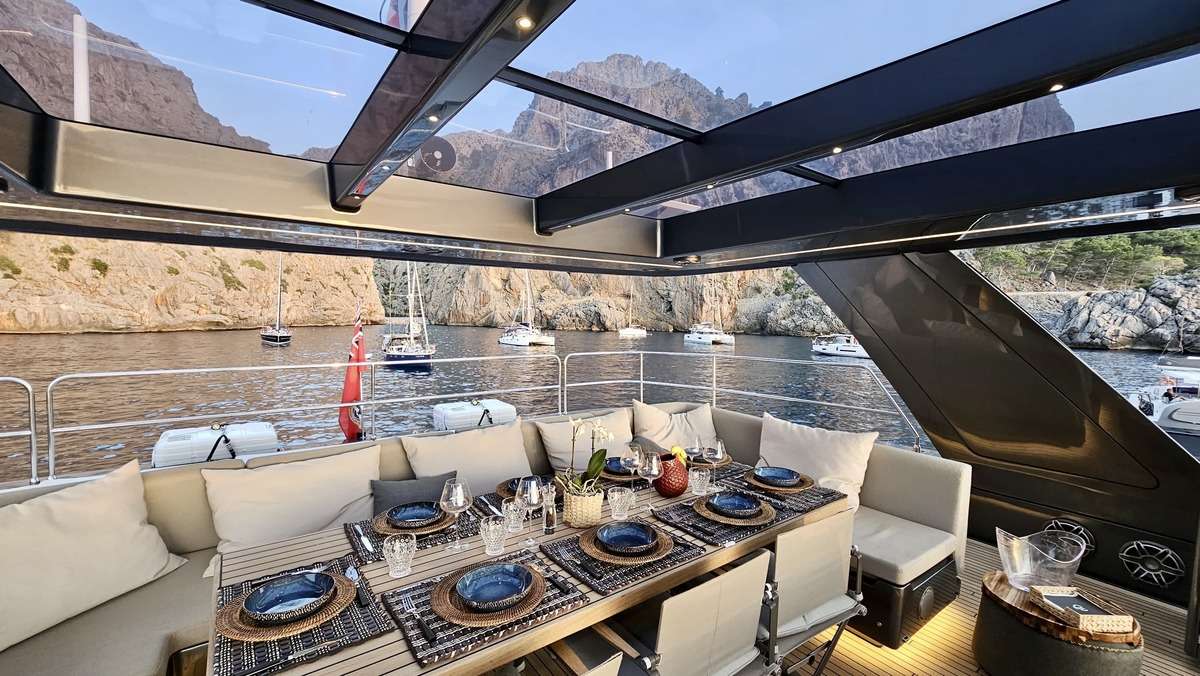 Yacht Photo