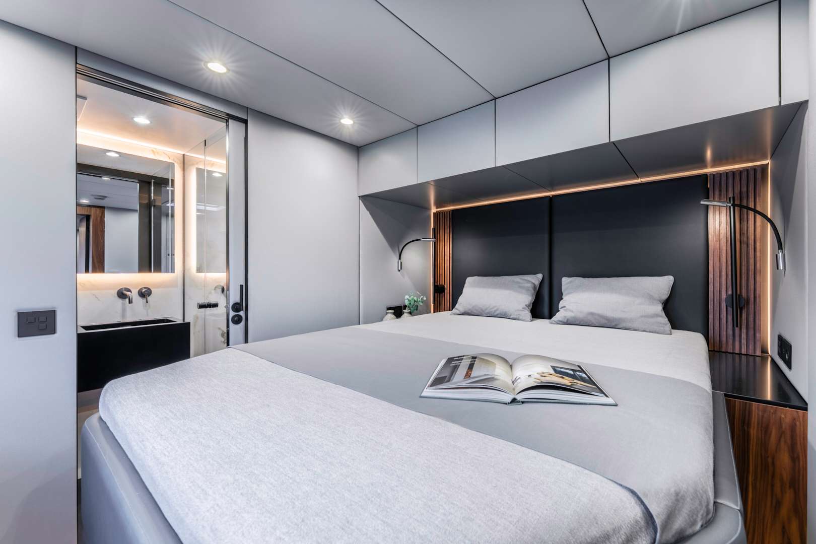 Yacht Photo