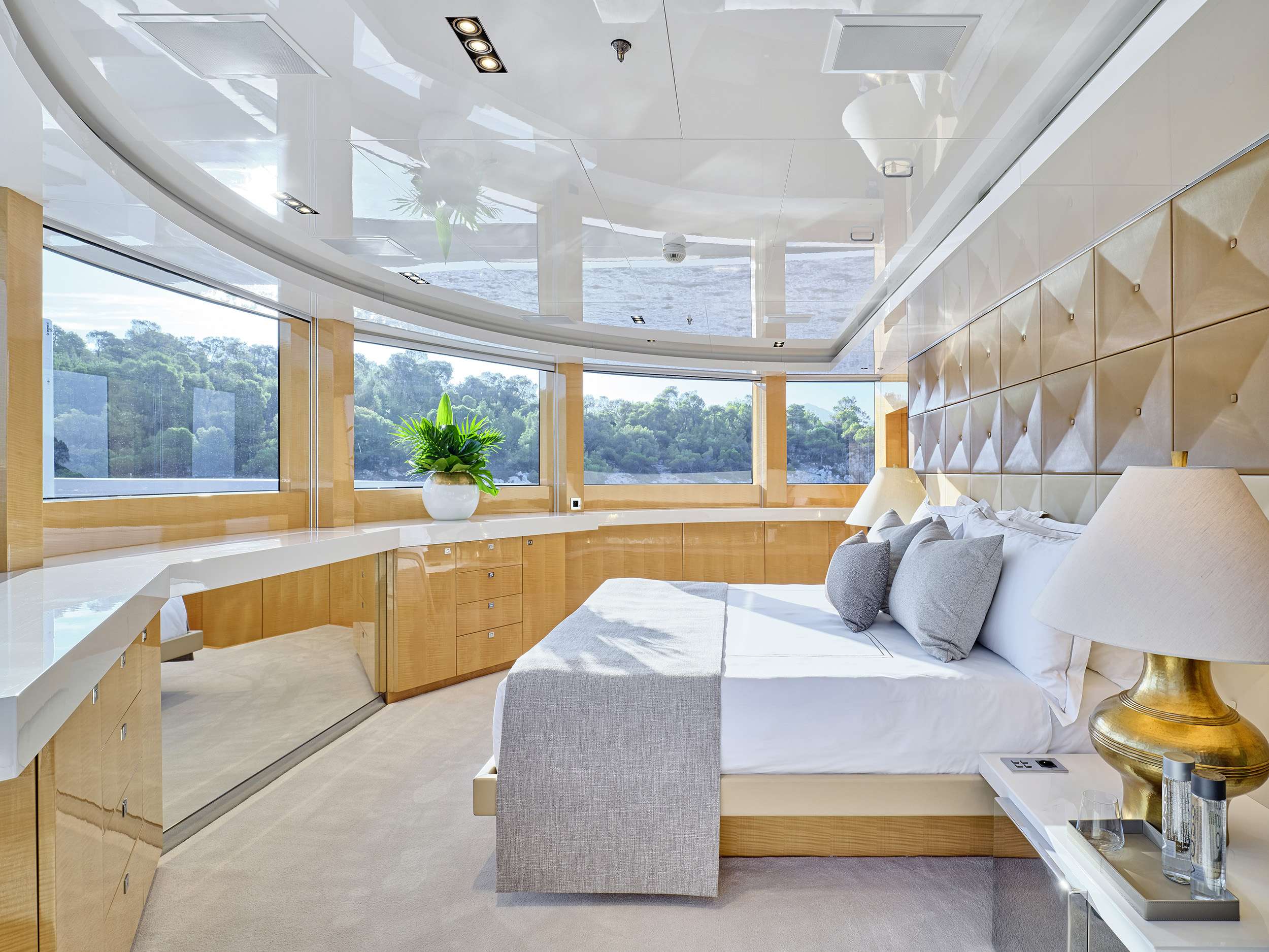 Yacht Photo