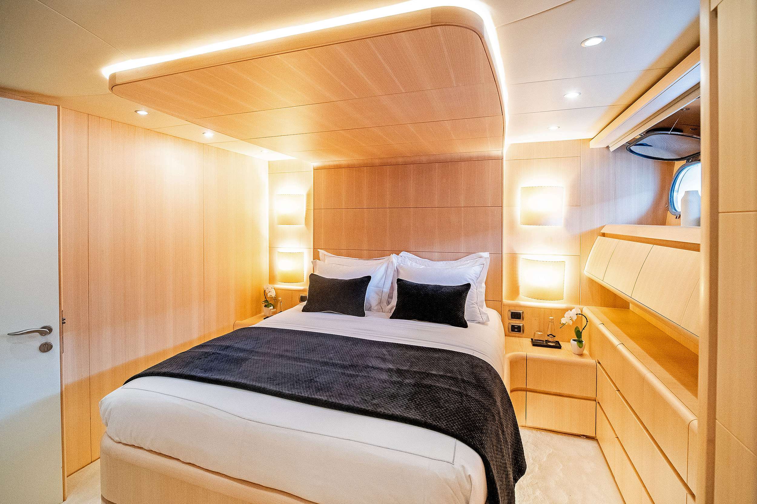 Yacht Photo